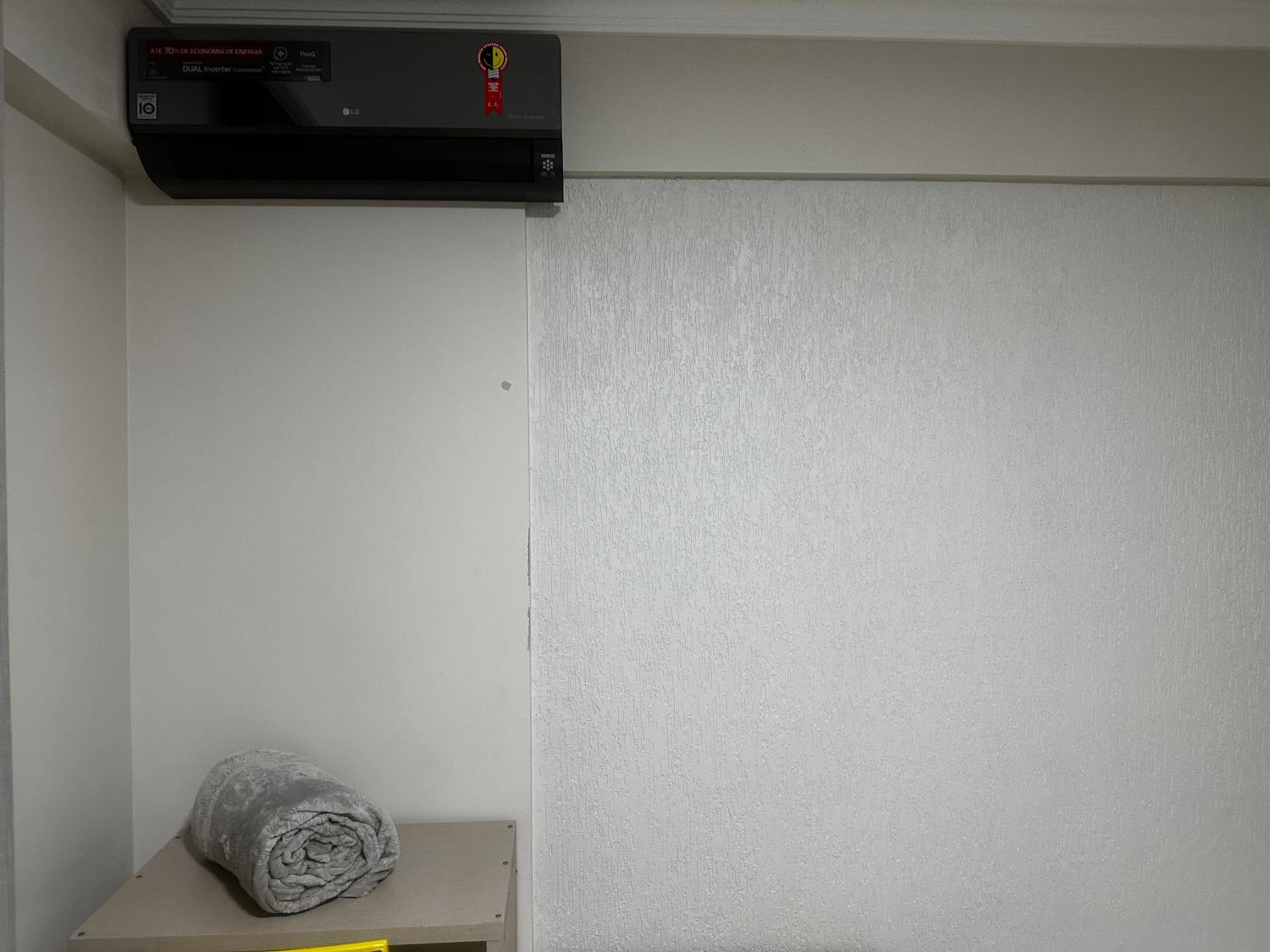 Apartment with Balcony photo 2