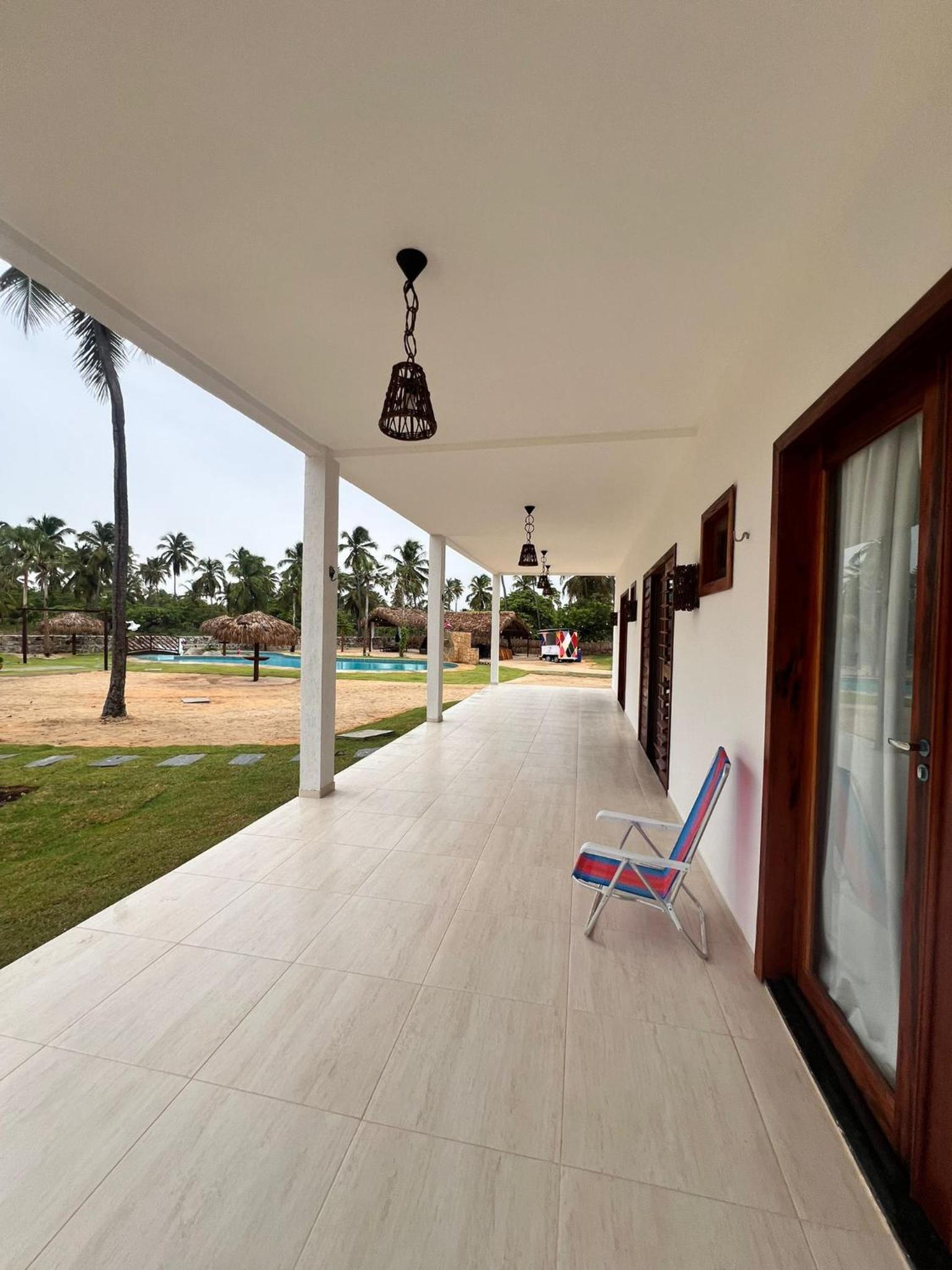 Triple Room with Pool View photo 2