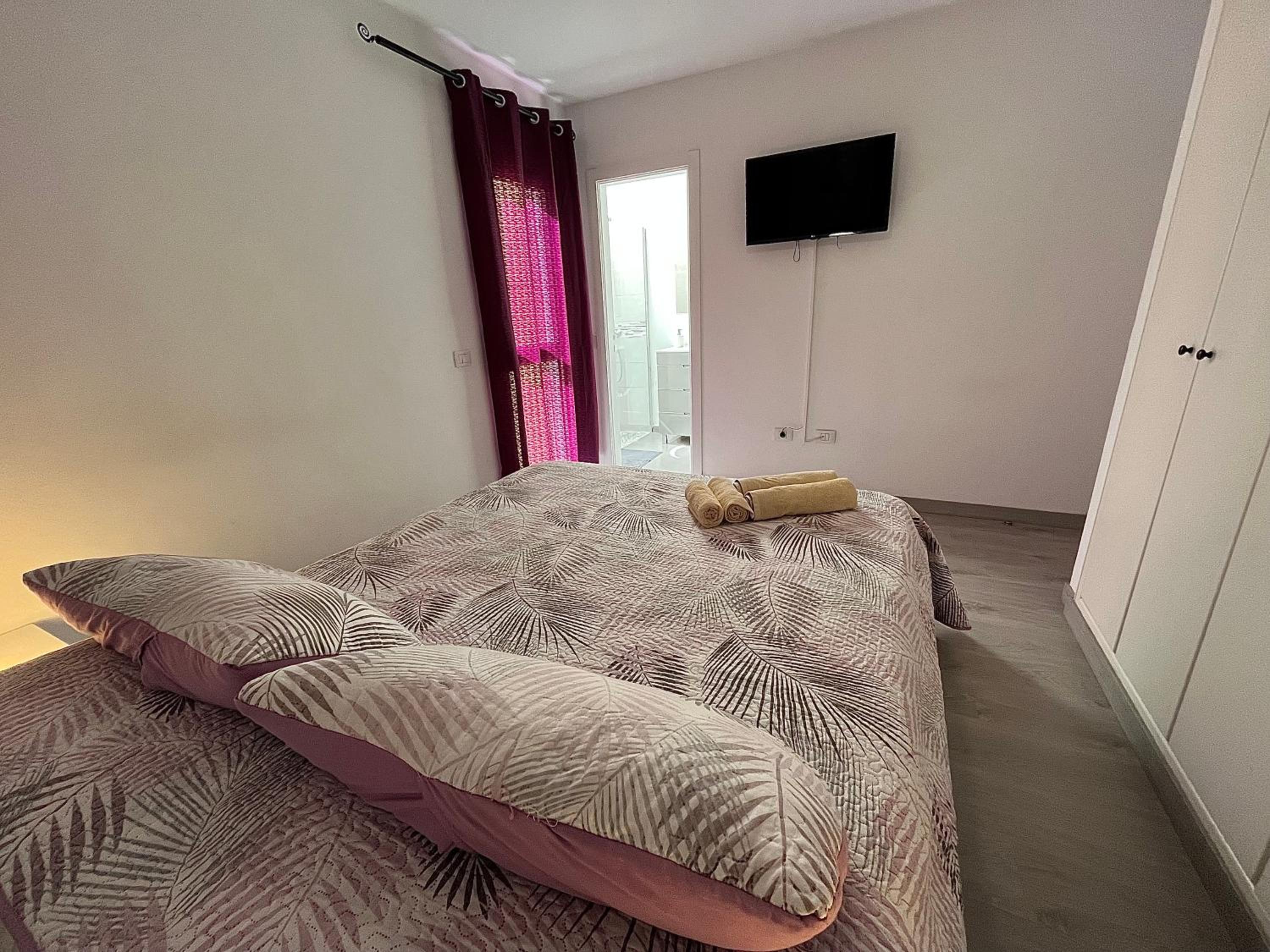 Double Room with Private Bathroom photo 2