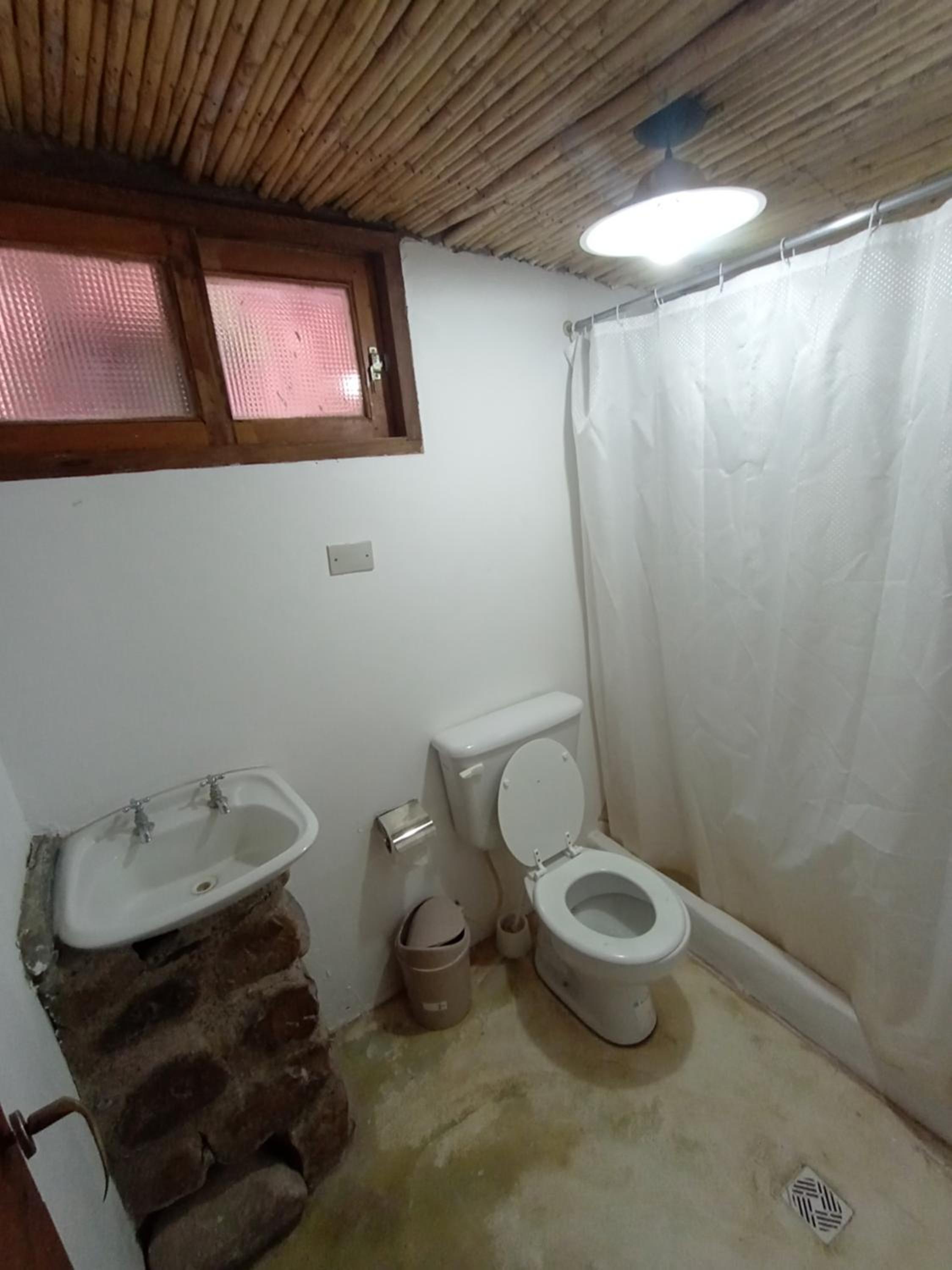 Double Room with Private Bathroom photo 2