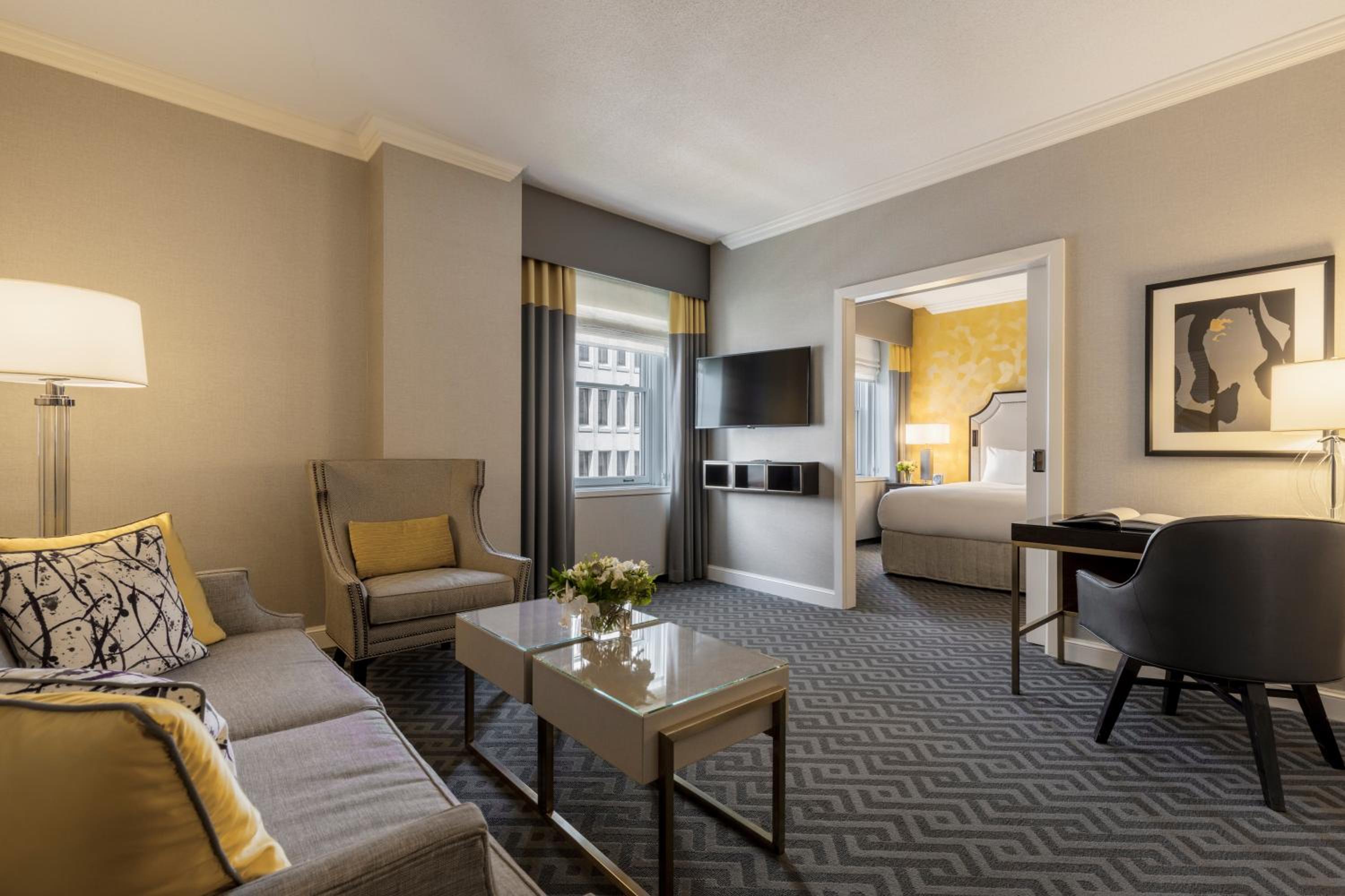 Signature King Room - Photo 3
