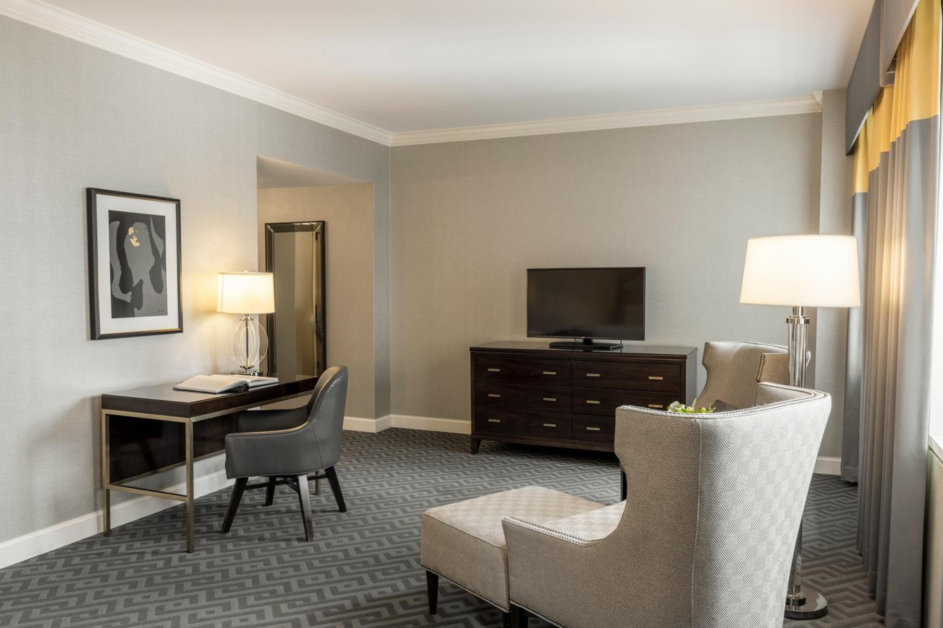Signature Double Room With Two Double Beds - High Floor