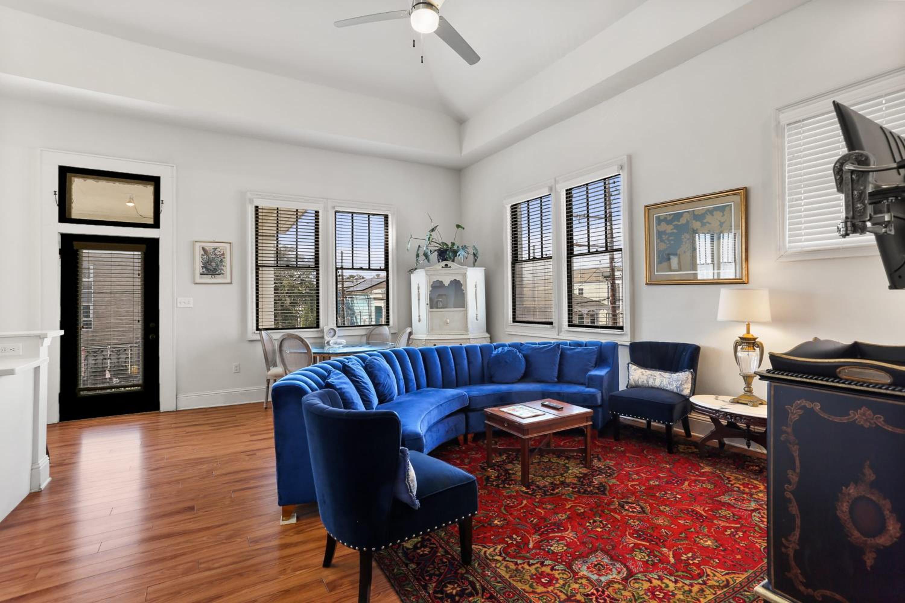 Apartment - Photo 10