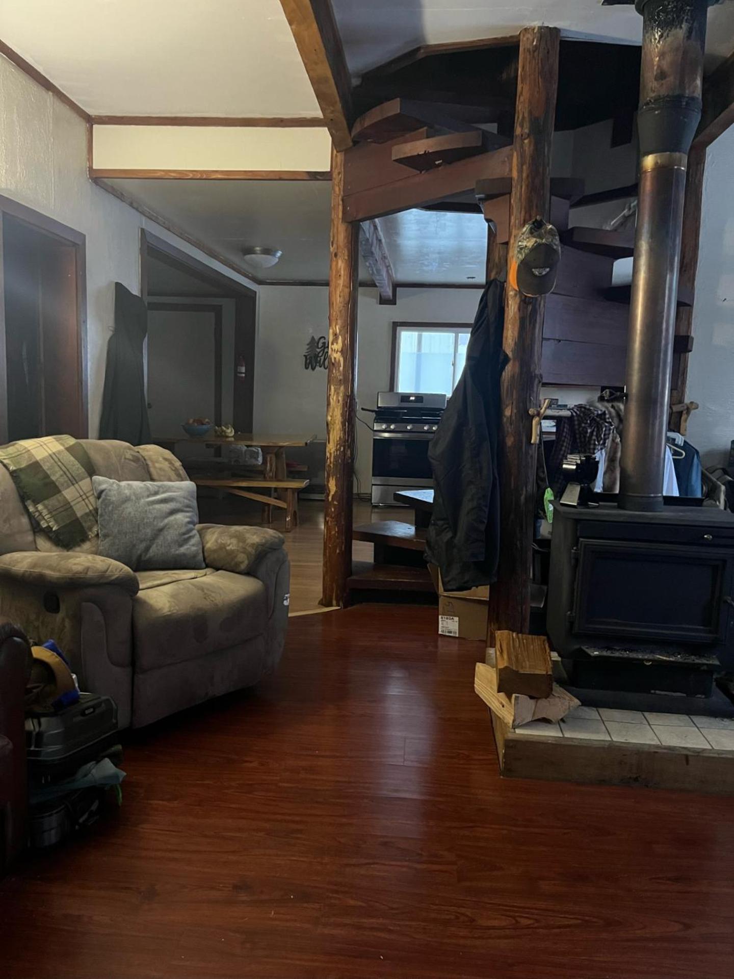 Three-Bedroom House photo 2