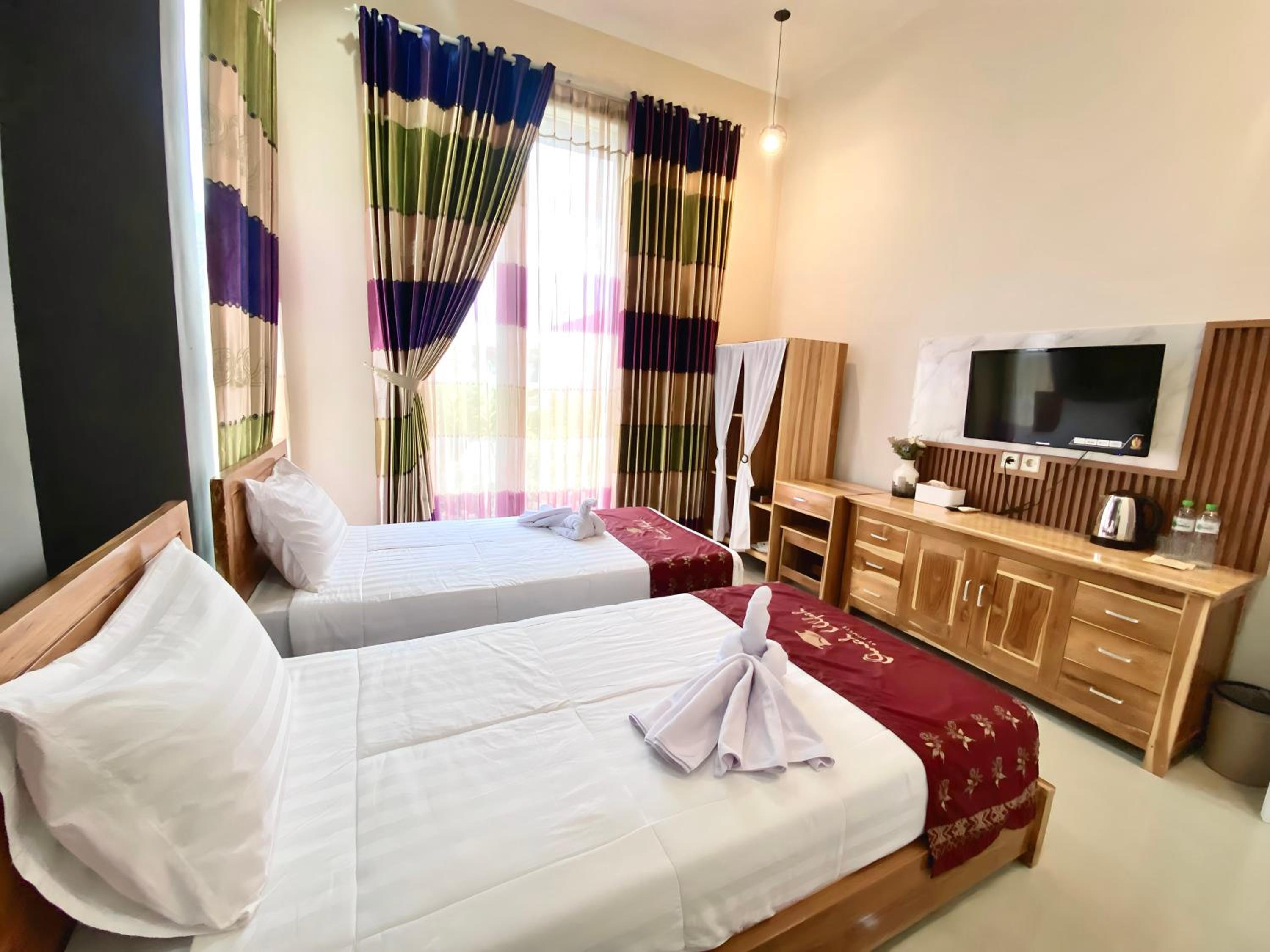 Standard Twin Room with Garden View photo 3