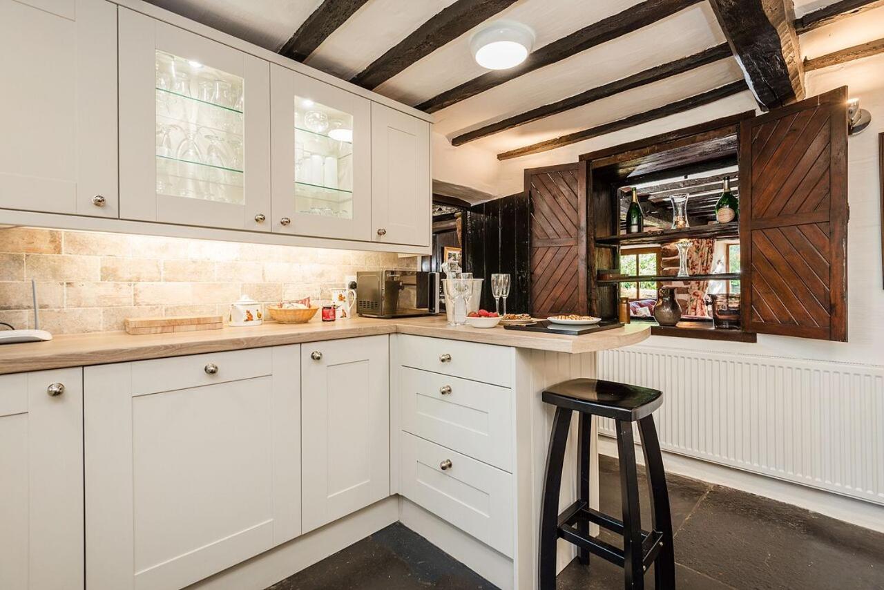 Four-Bedroom Cottage - Bridge End Farmhouse - Photo 7