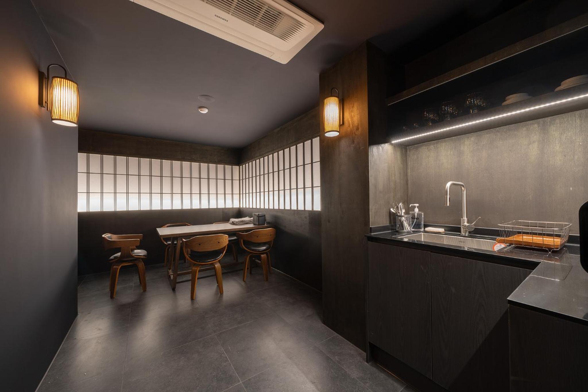 Private Kitchen Package_Run of House photo 1