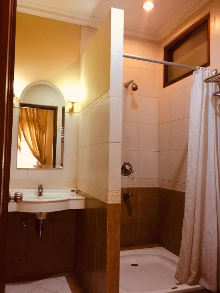 Standard Double or Twin Room photo 2