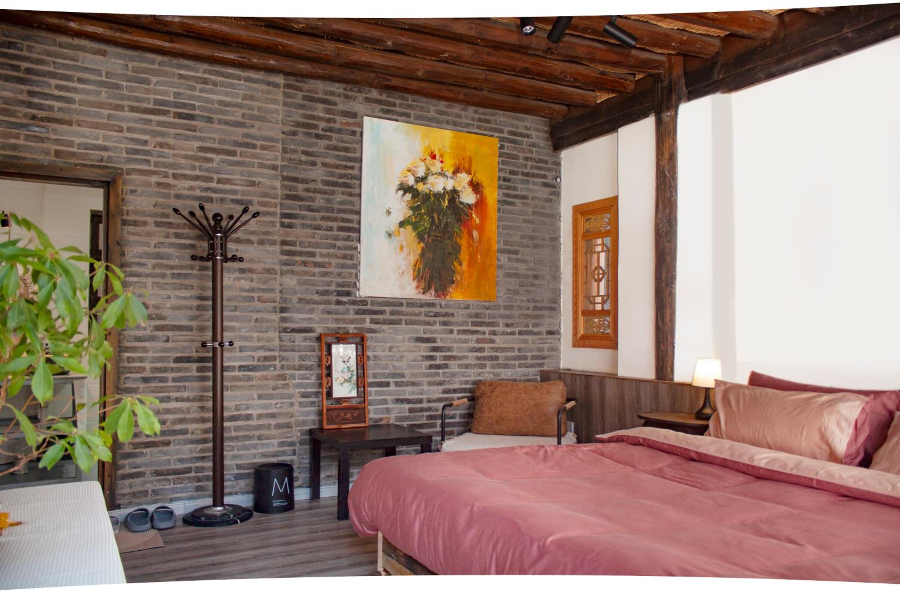 Deluxe Double Room With Naxi Yard View photo 1