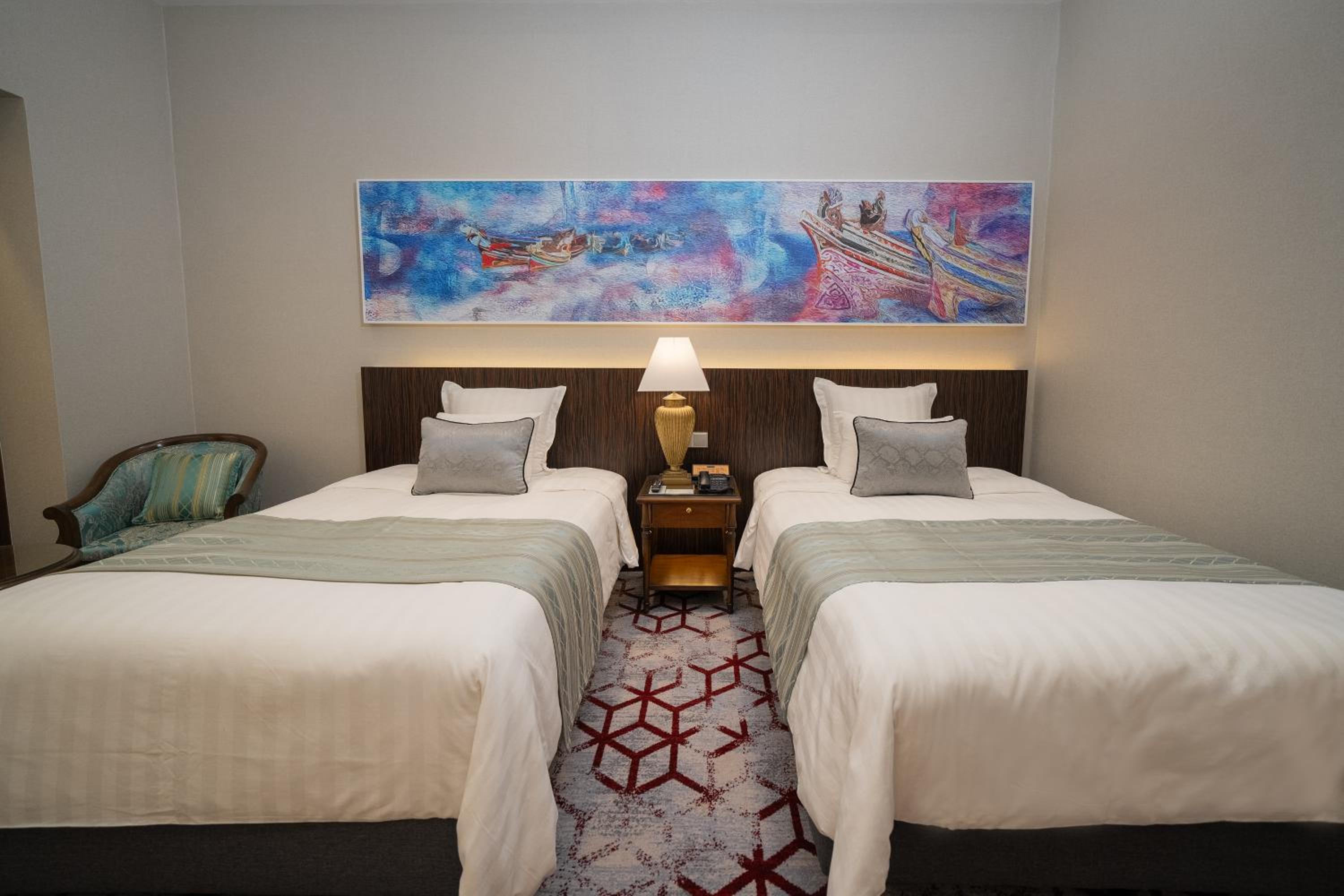 Club Deluxe Twin Room - Photo 3