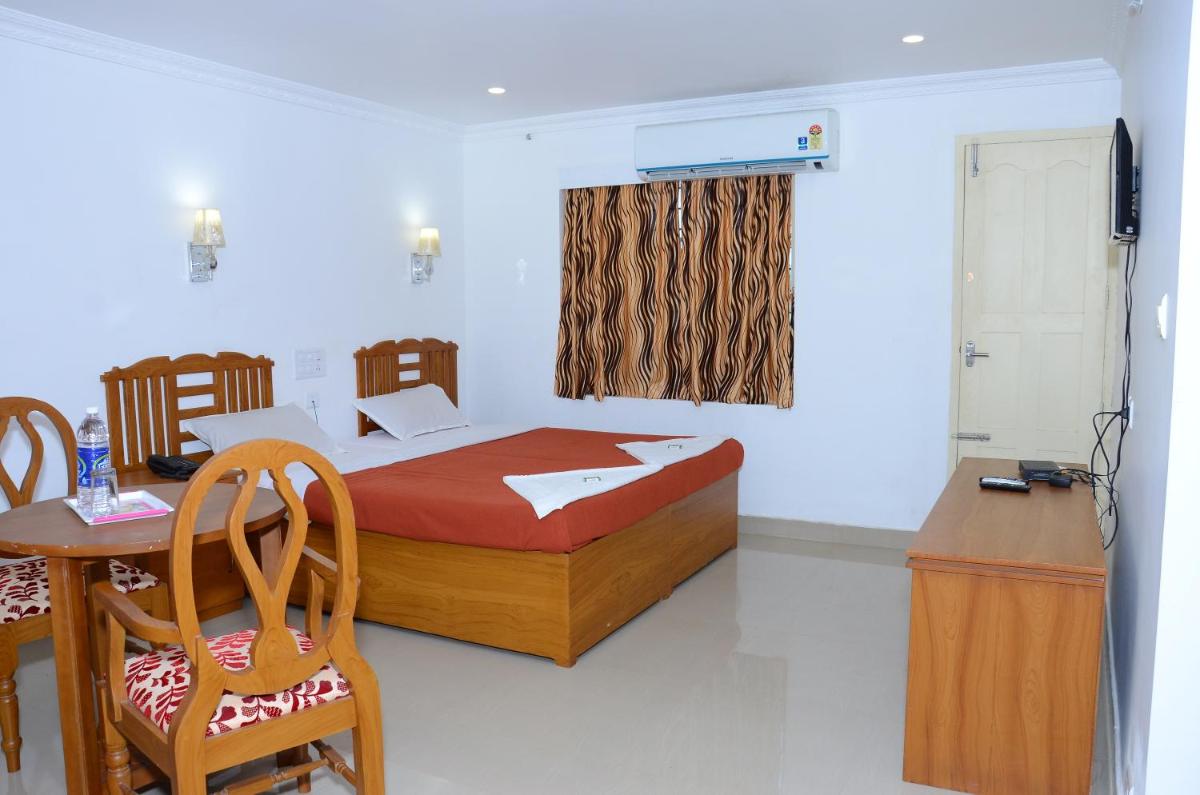 Grand Deluxe Double Room photo 3