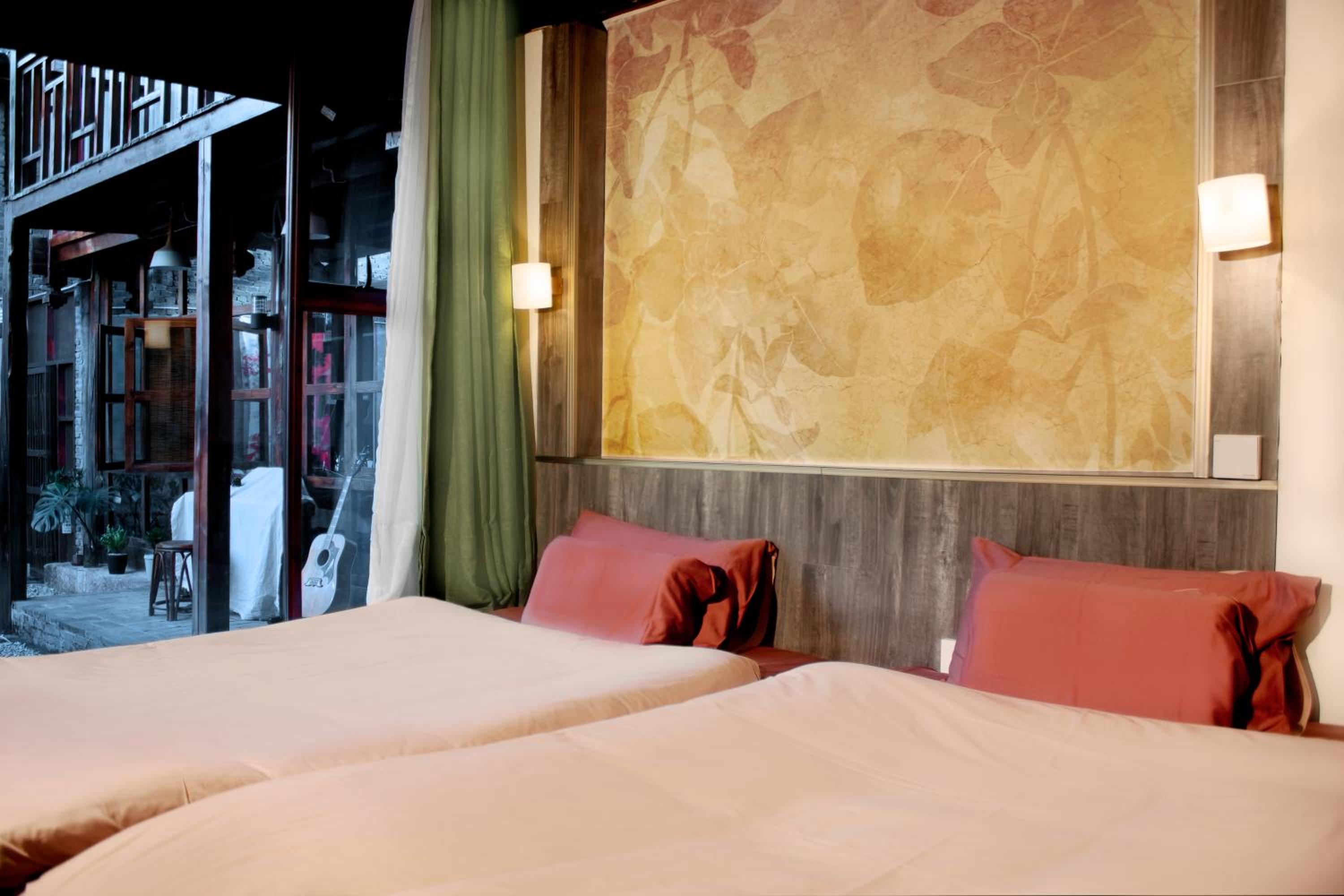 Naxi Yard Tatami Family Room photo 2