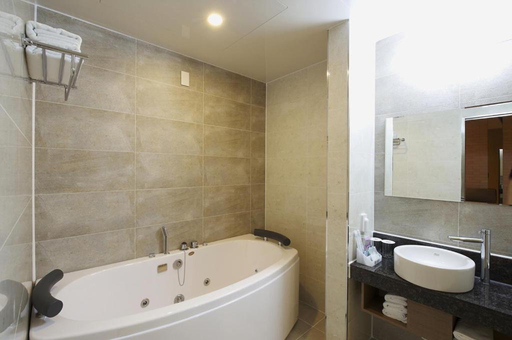Premium Double Room photo 2