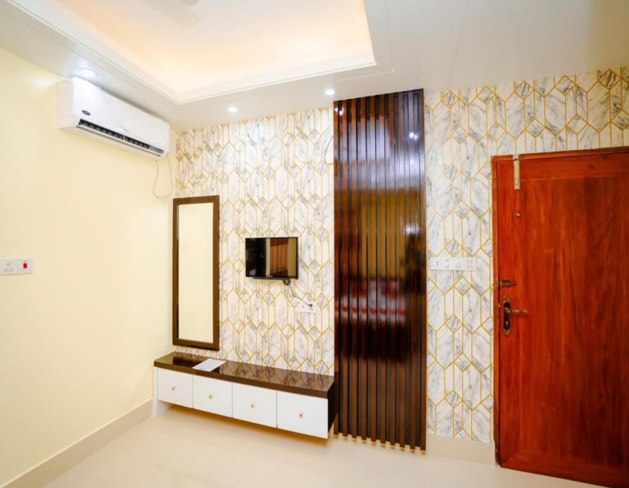 Deluxe Double Room photo 2