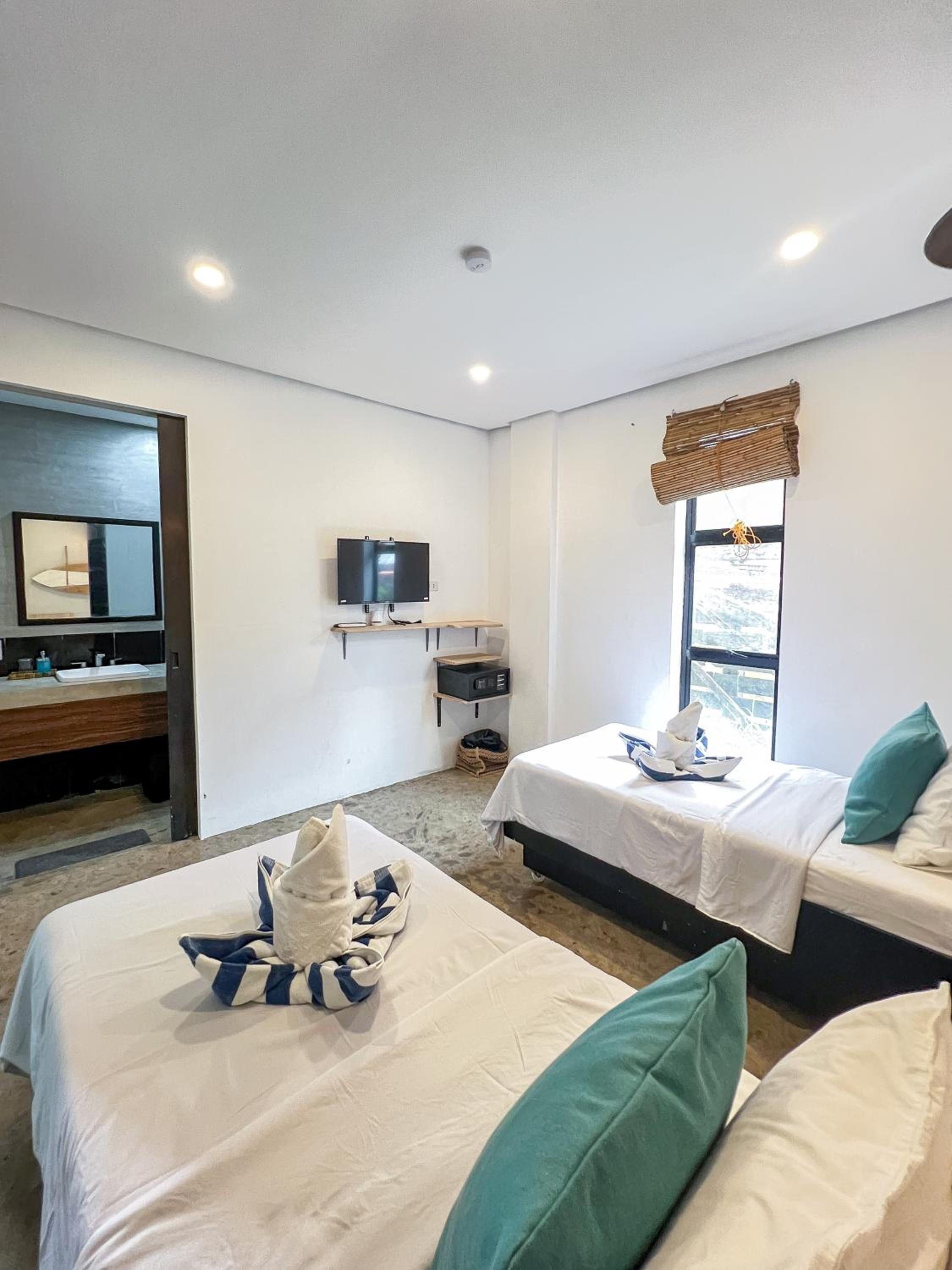 Deluxe Twin Room - Photo 4