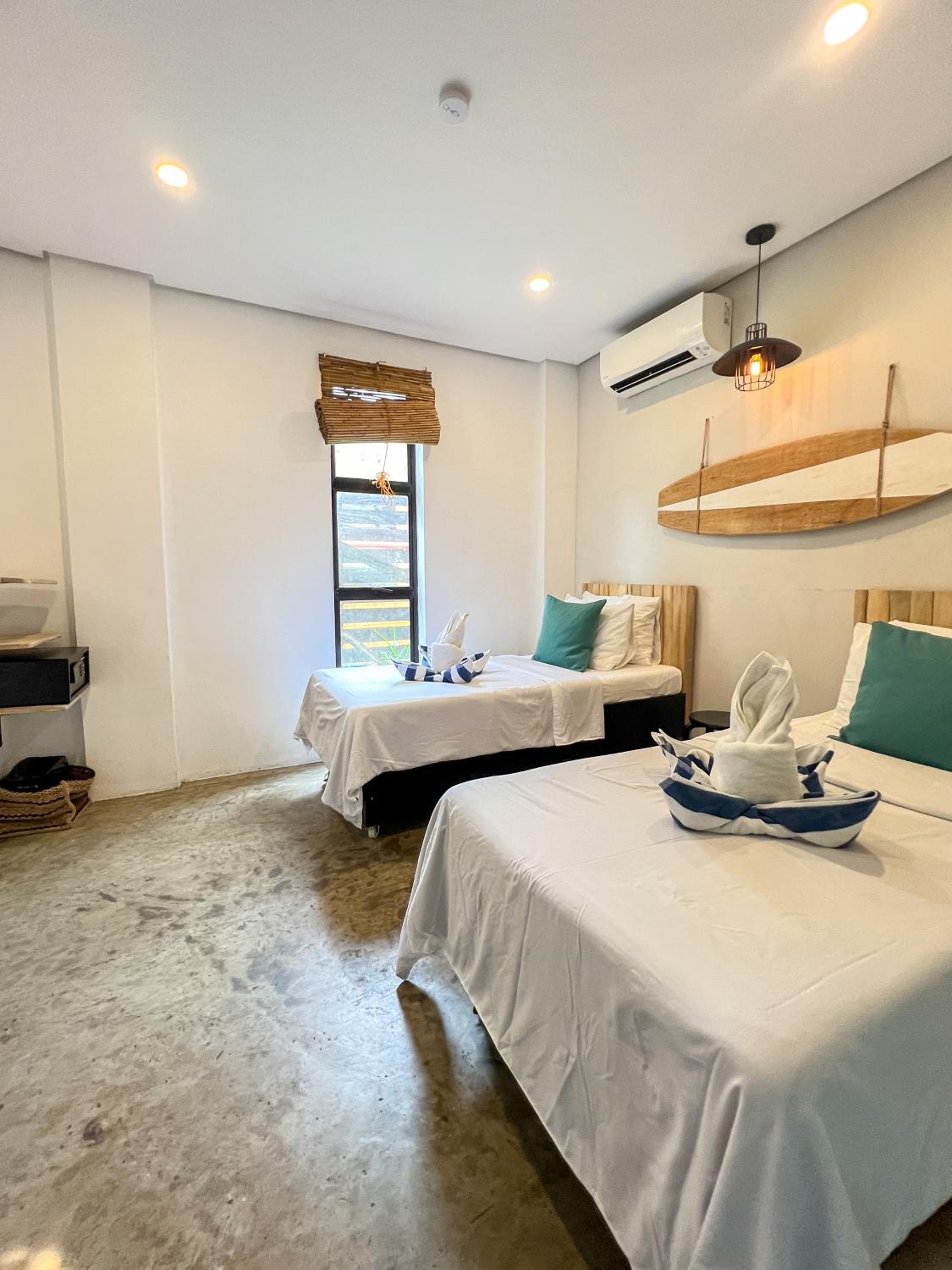 Deluxe Twin Room - Photo 8