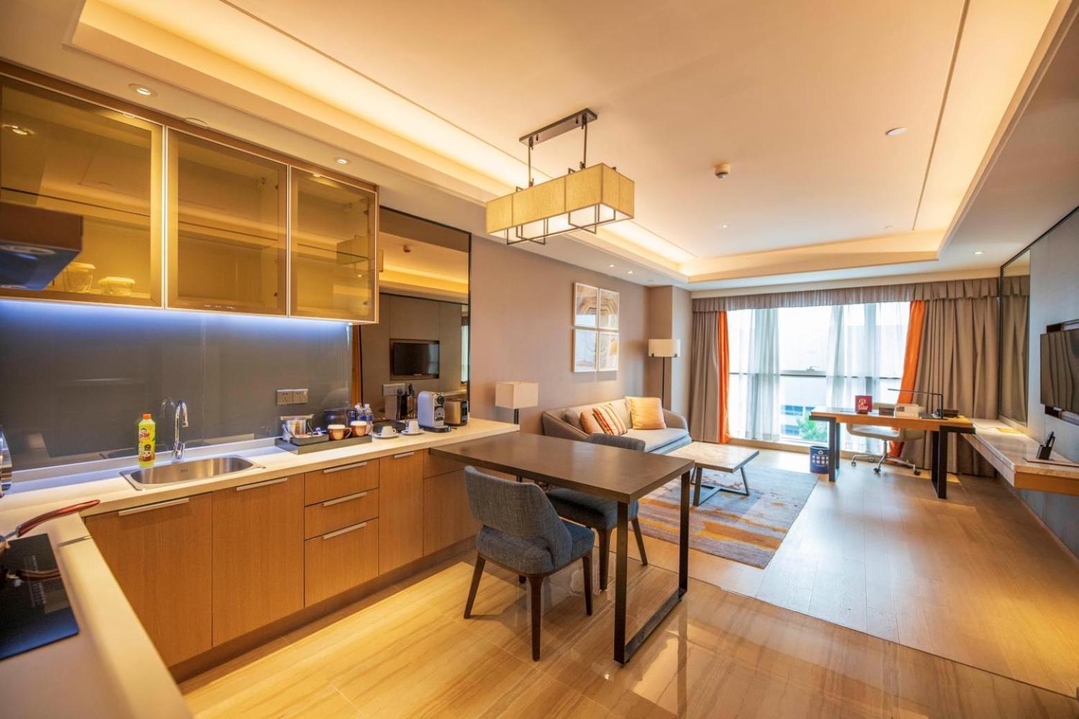 One-Bedroom Suite