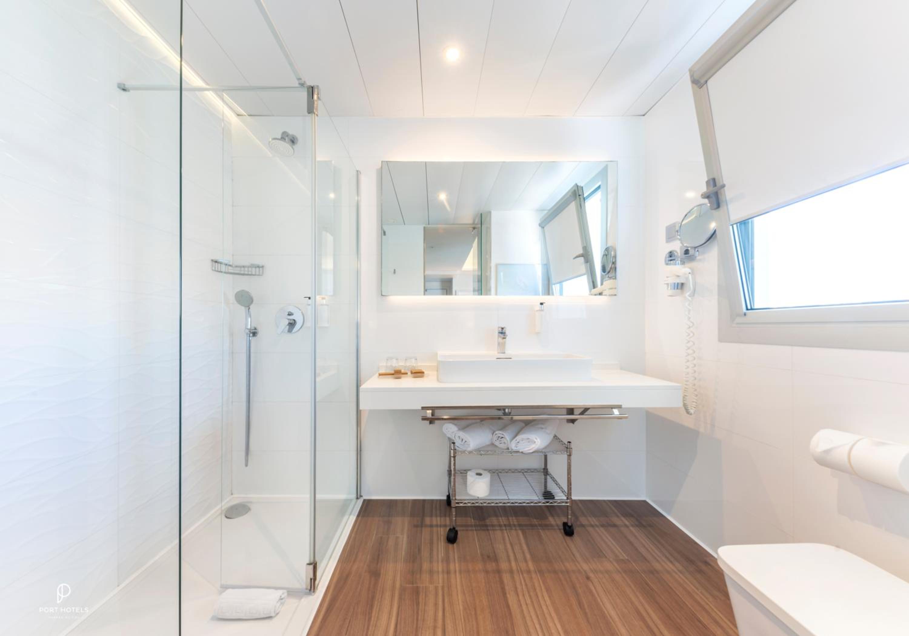 Habitación familiar con vista al mar (2 adultos + 2 niños)