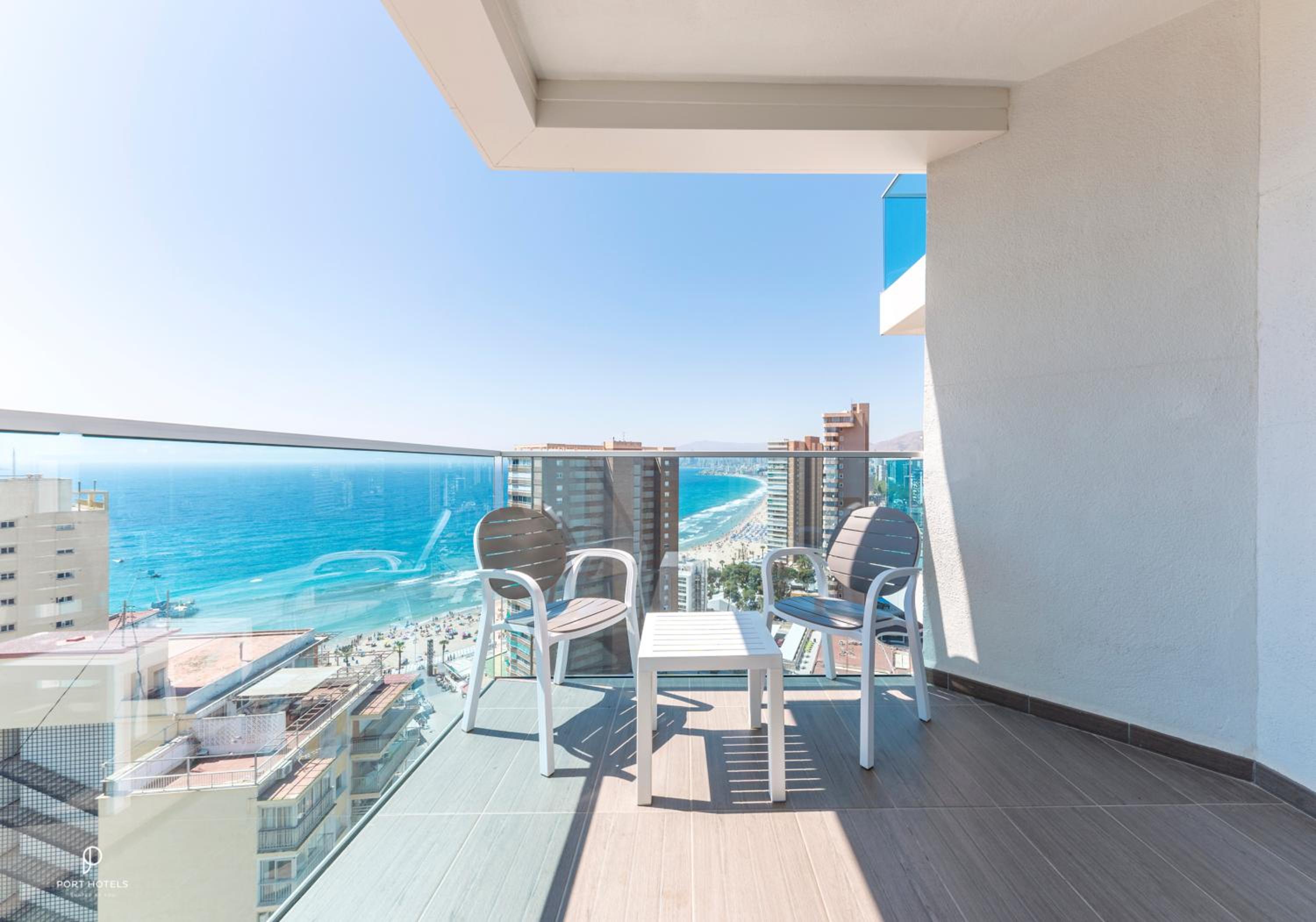 Habitación familiar con vista al mar (2 adultos + 2 niños)