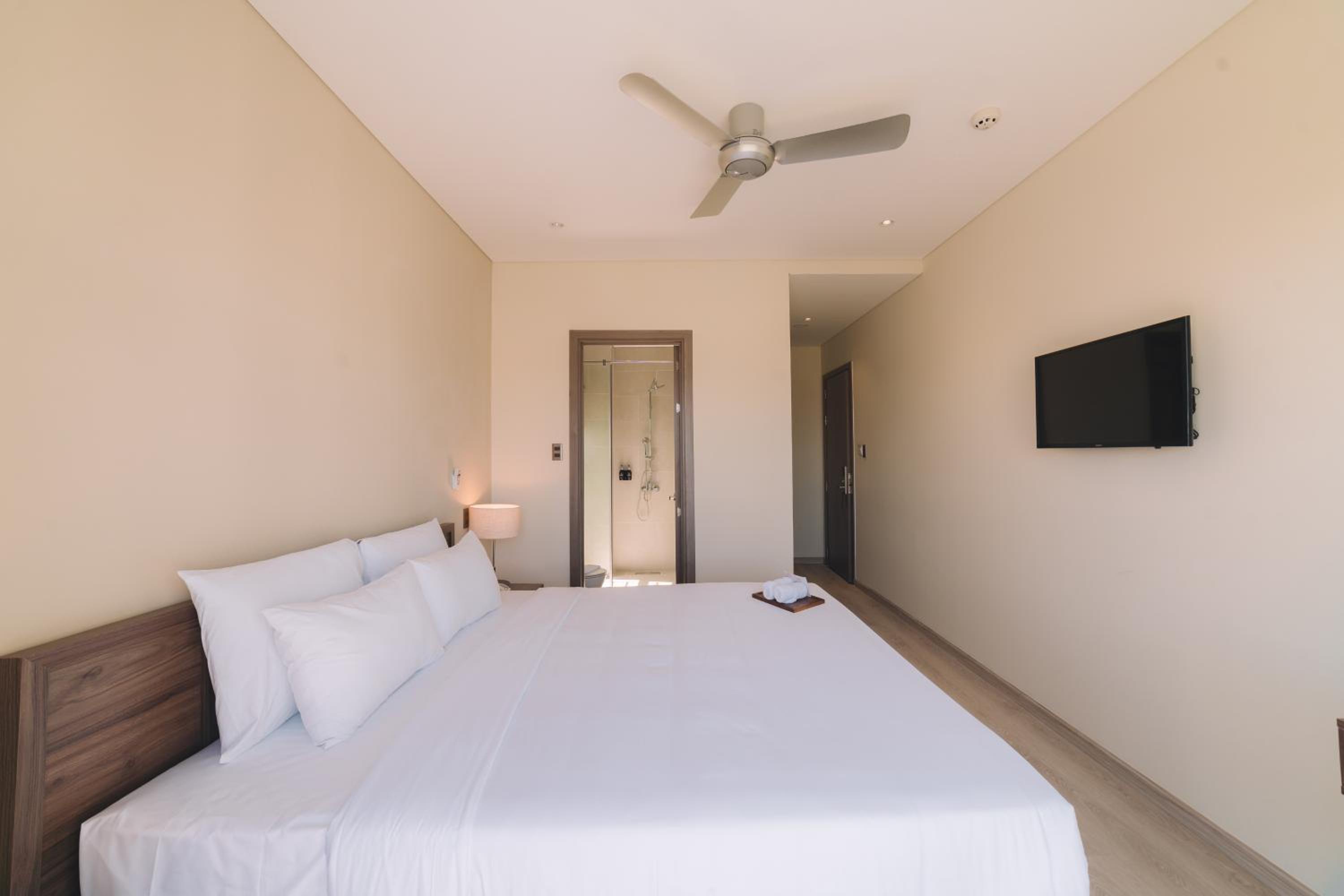 Deluxe Double Room - Photo 4