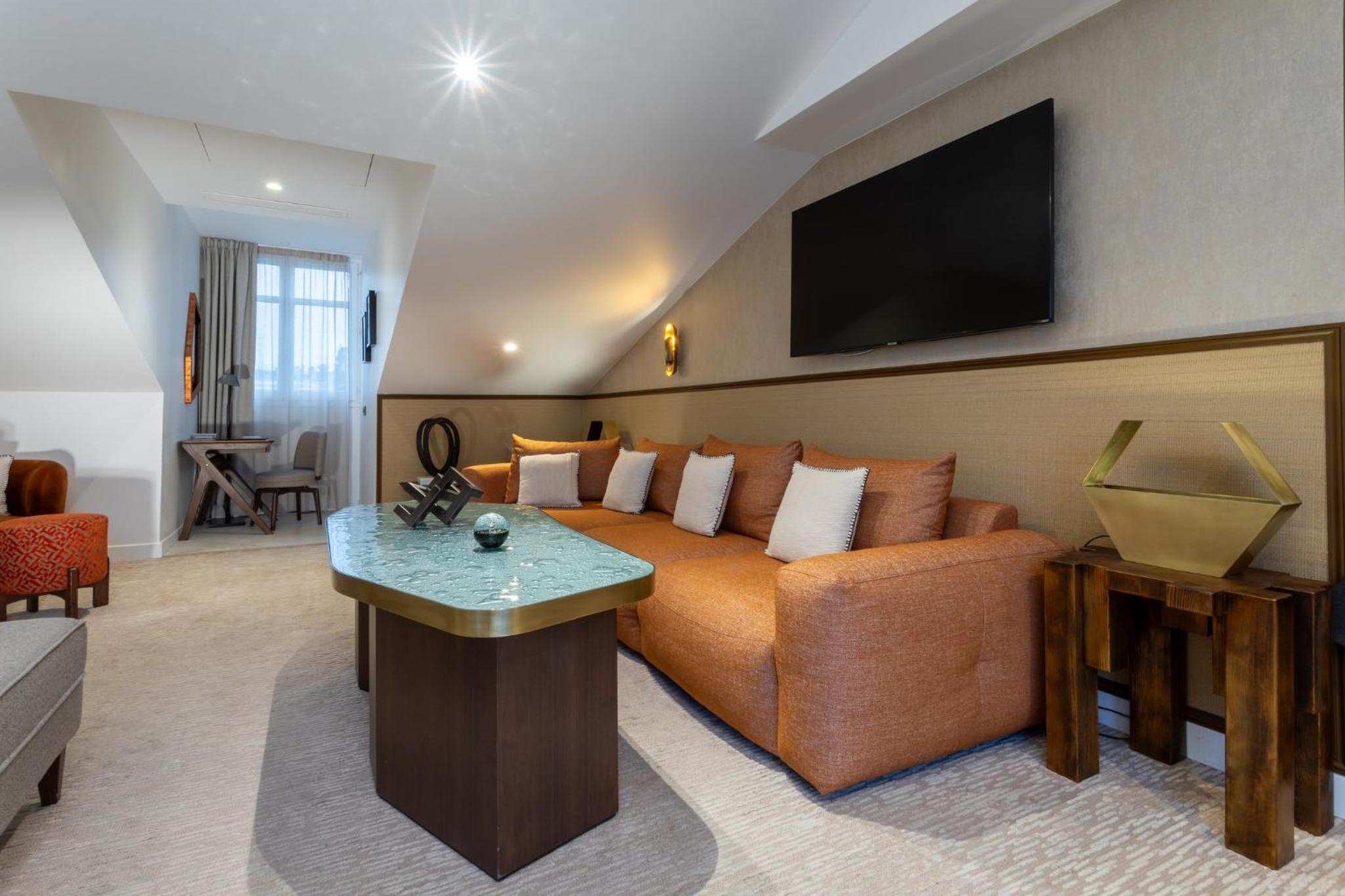 Prestige Suite thumbnail 5