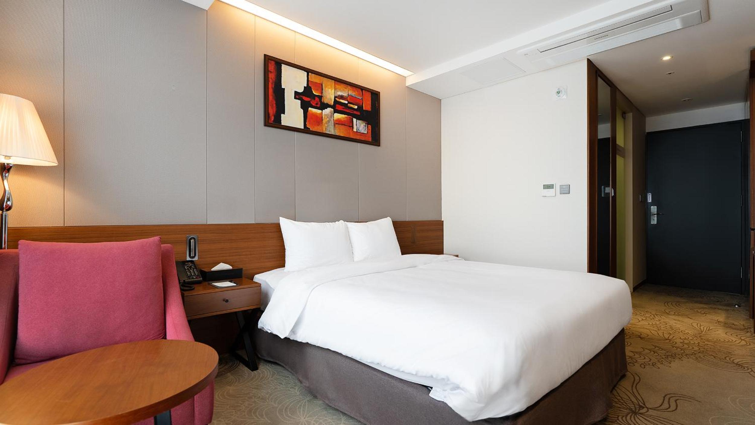 Deluxe Double Room - Photo 3