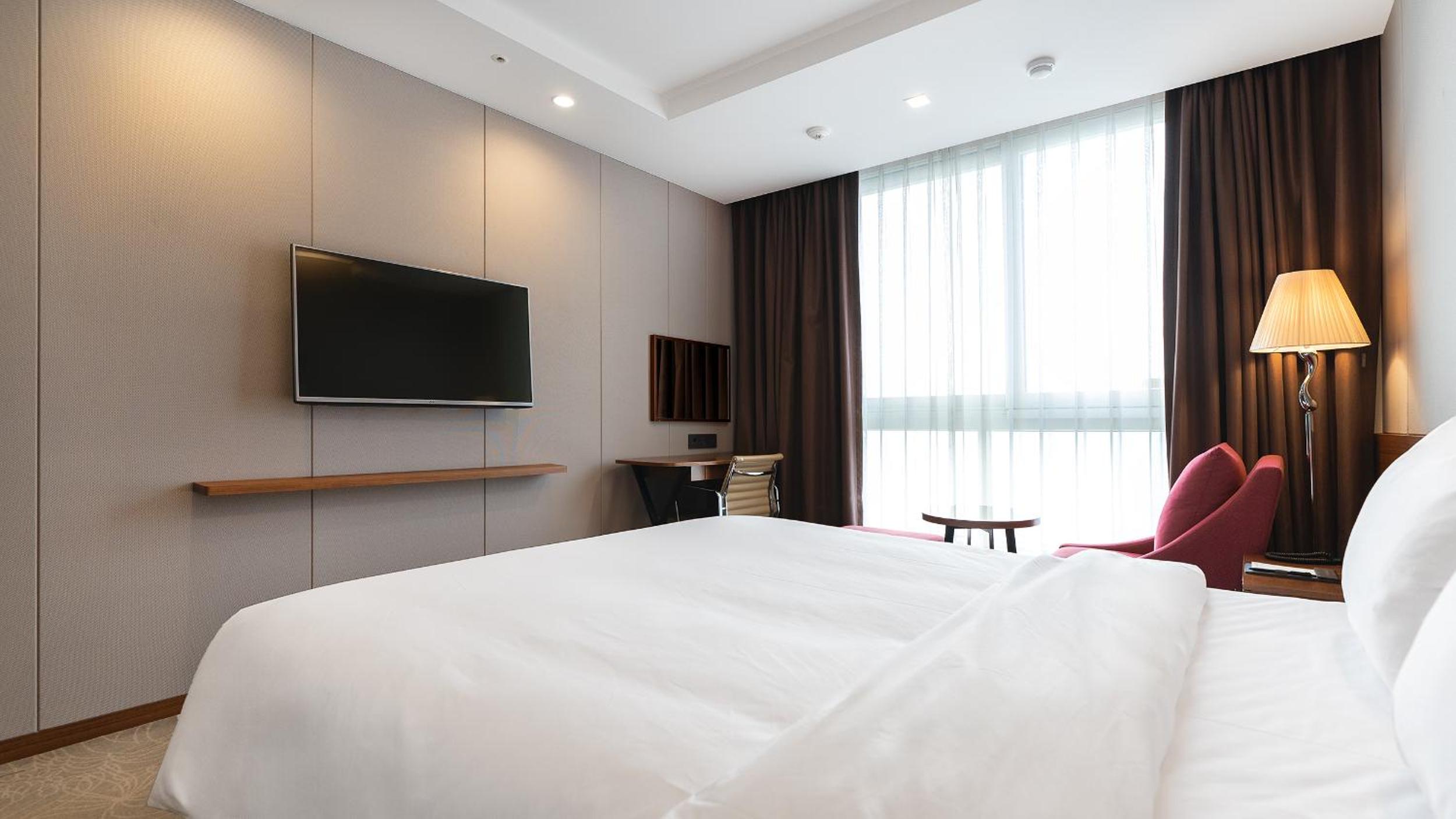 Deluxe Double Room - Photo 2