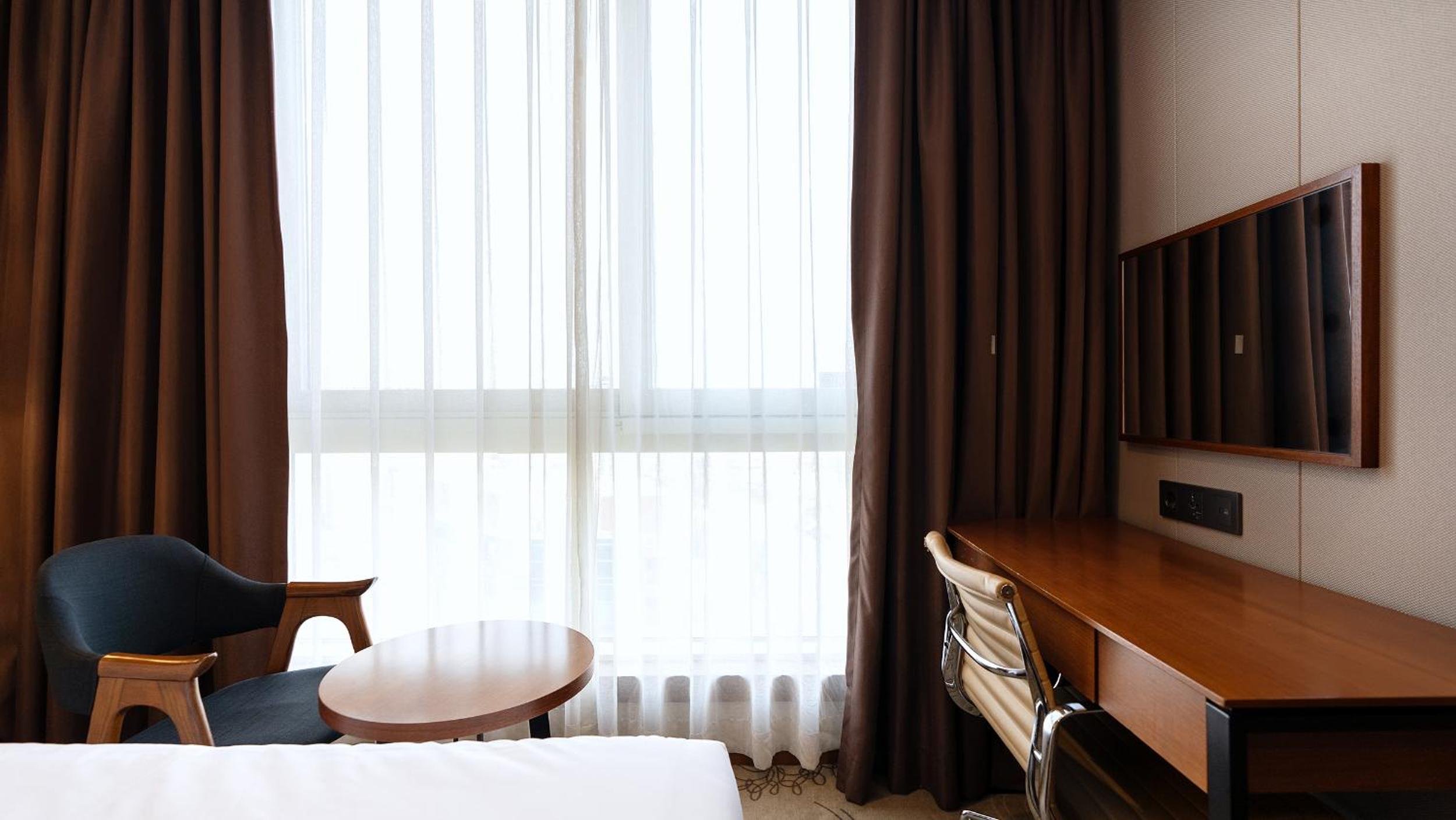 Deluxe Twin Room - Photo 3