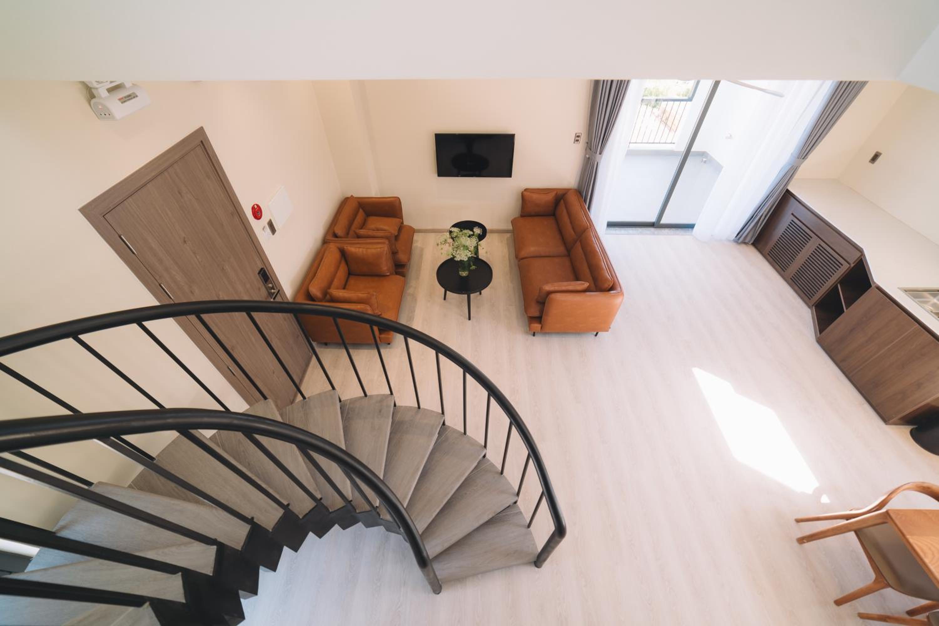 Three-Bedroom Apartment - Photo 1