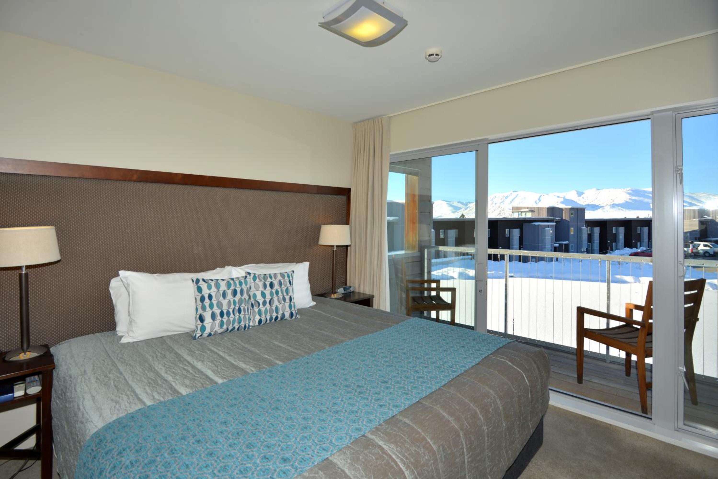 Standard Double Or Twin Room thumbnail 5