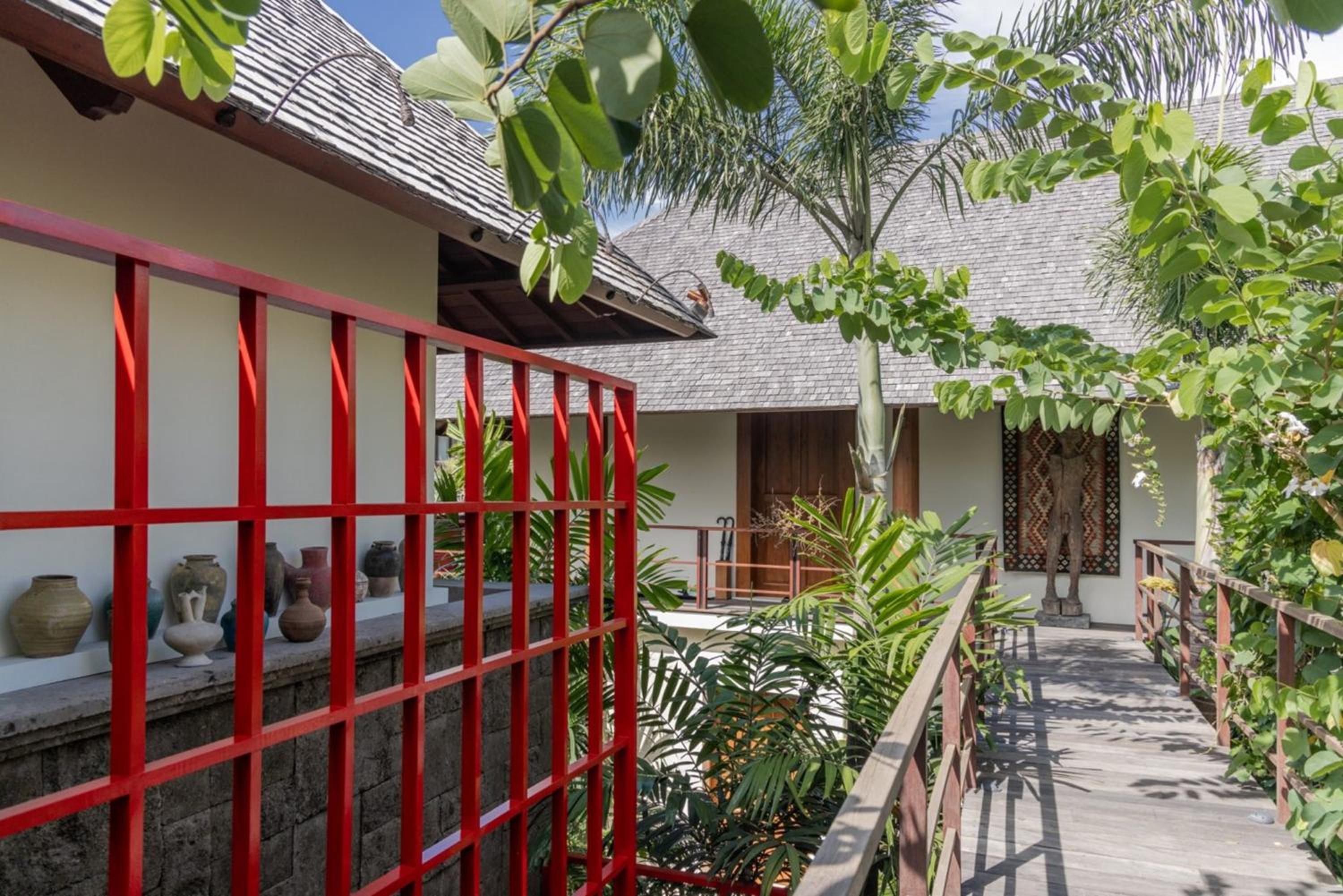 Prestige Balcony Suite  - Photo 7