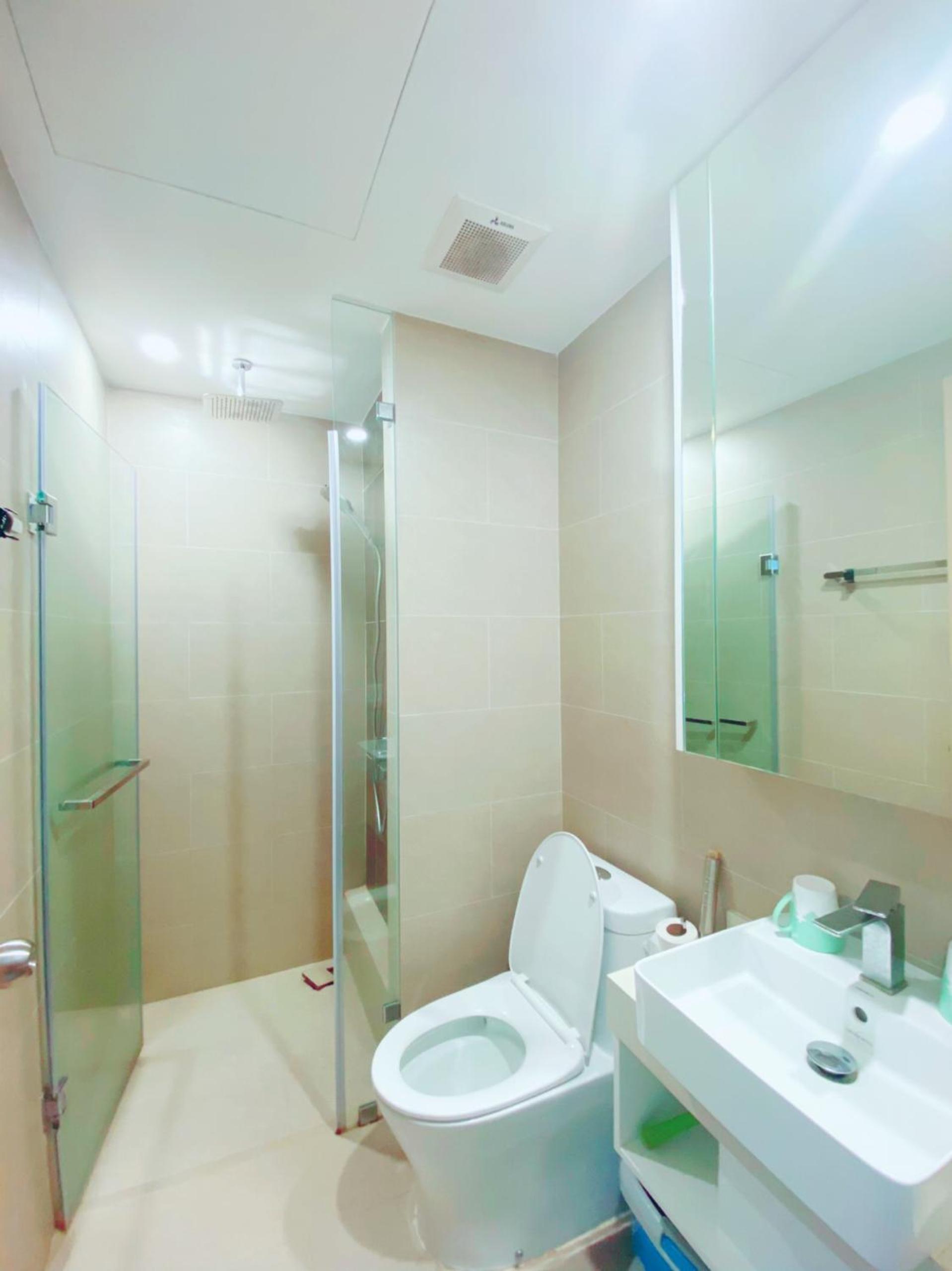 Studio Apartment - Photo 18