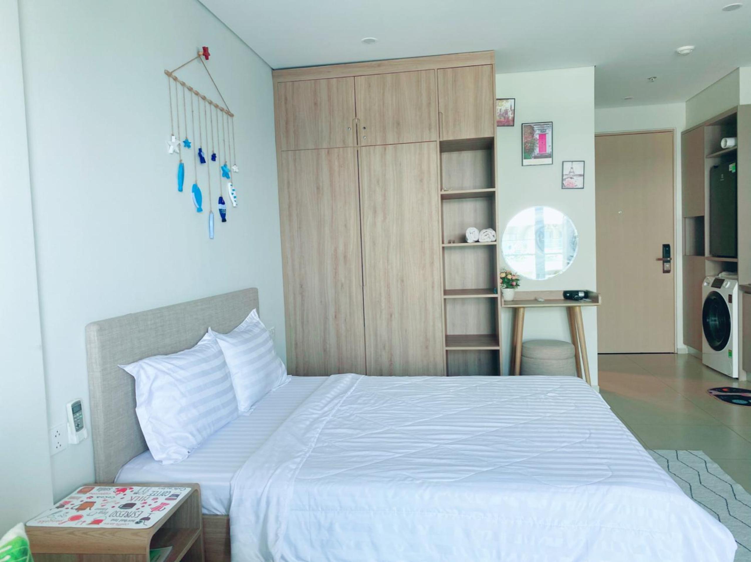 Studio Apartment - Photo 10