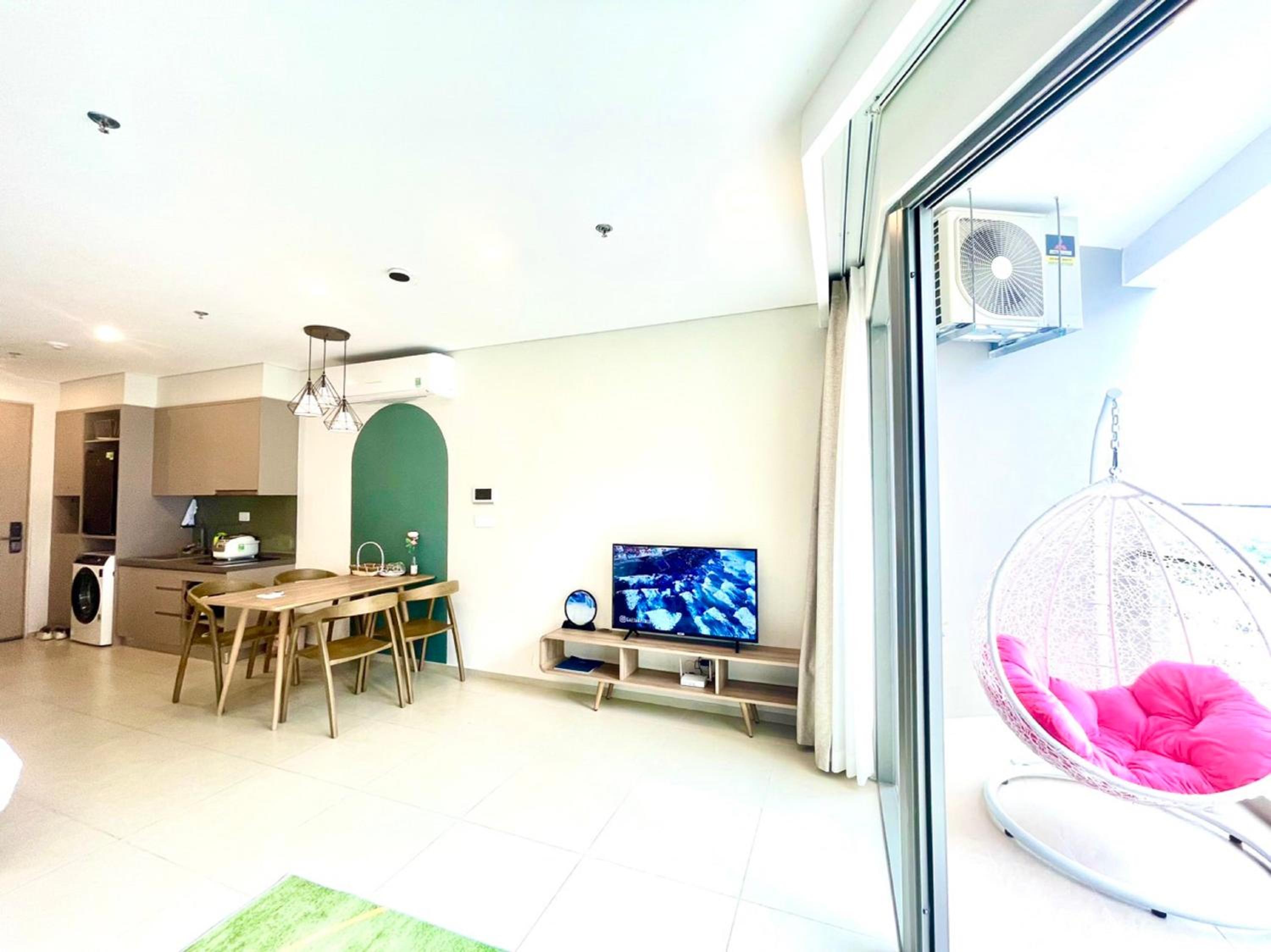 Studio Apartment - Photo 27