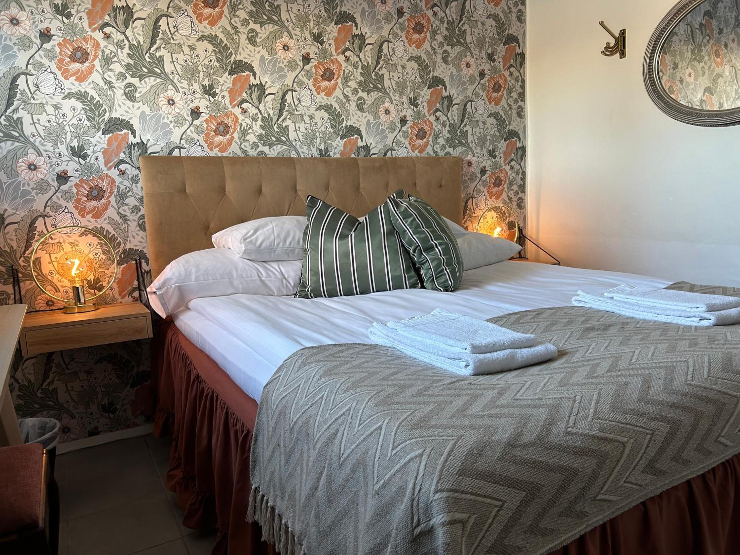 Economy Double Room photo 2