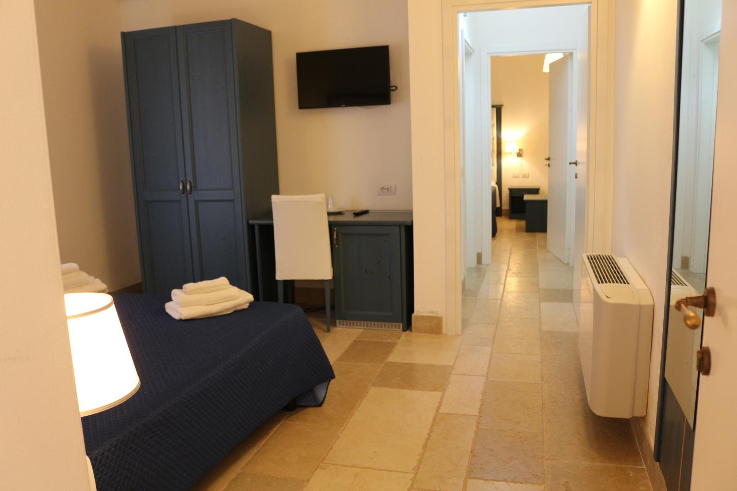 Quadruple Room photo 3