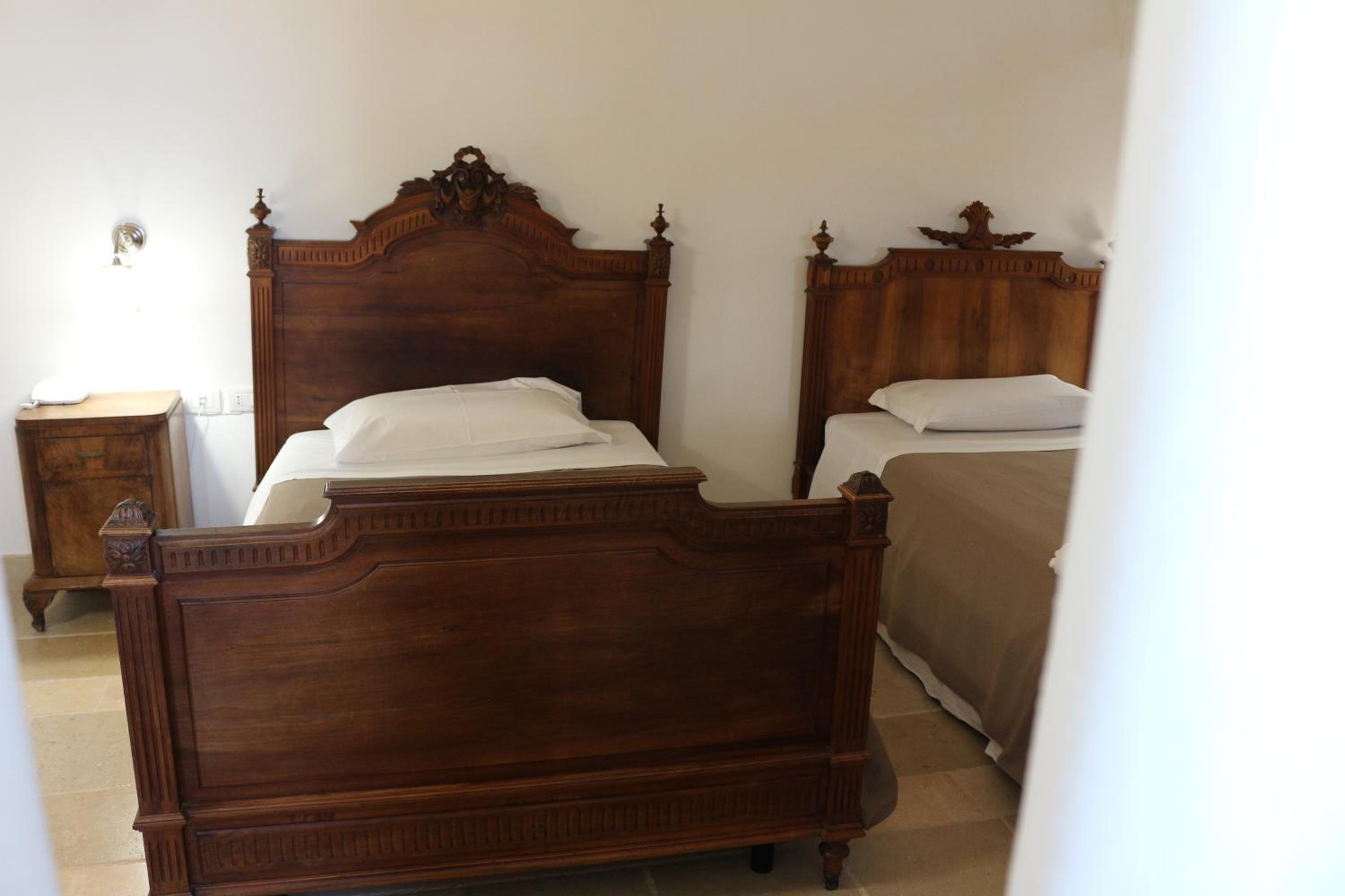 Two-Bedroom Apartment - Photo 9