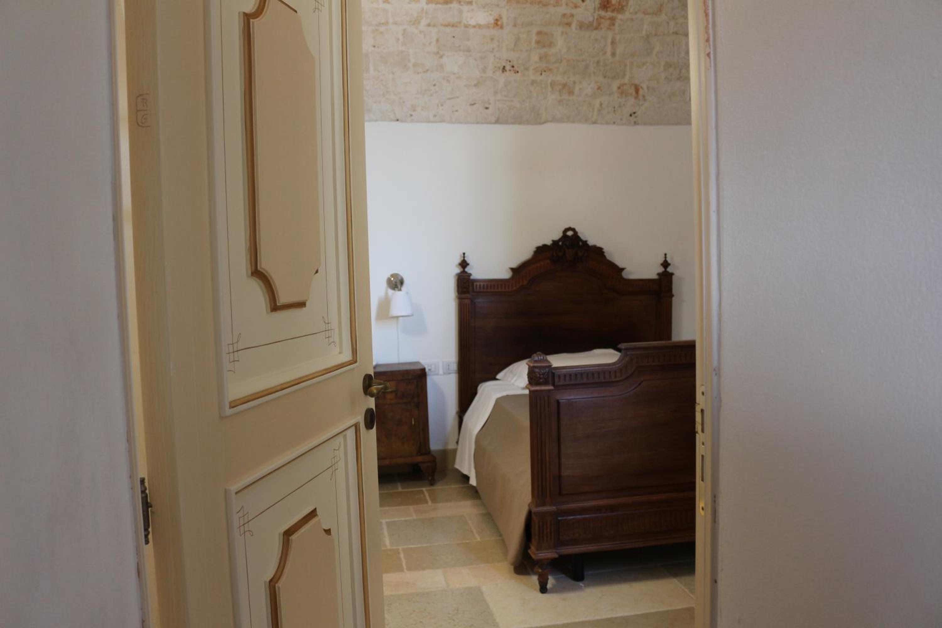 Two-Bedroom Apartment - Photo 14