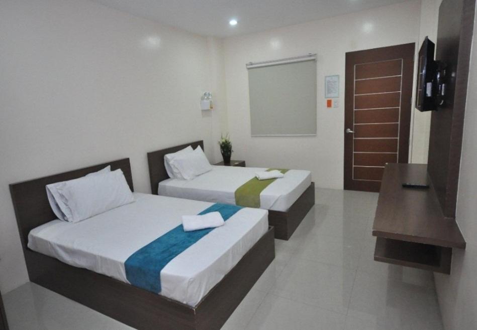 Deluxe Double or Twin Room photo 3