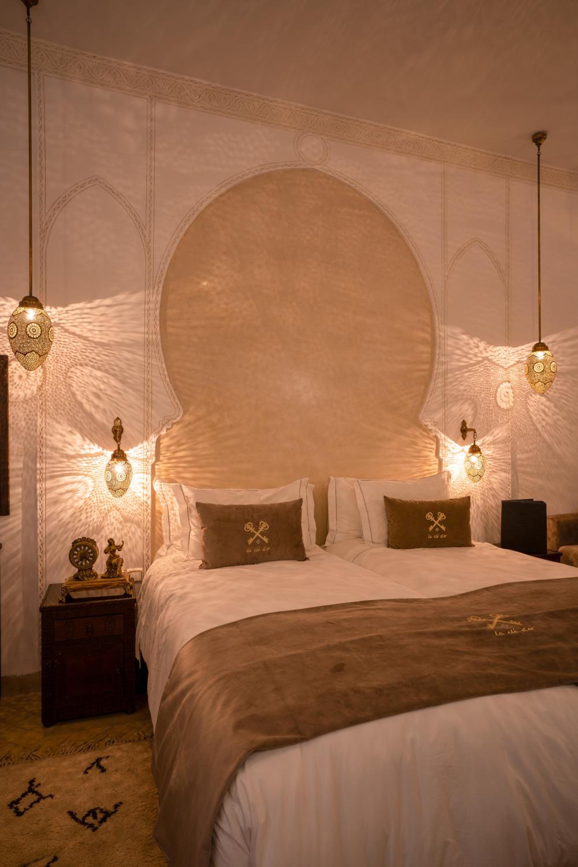 Deluxe Suite - Photo 14