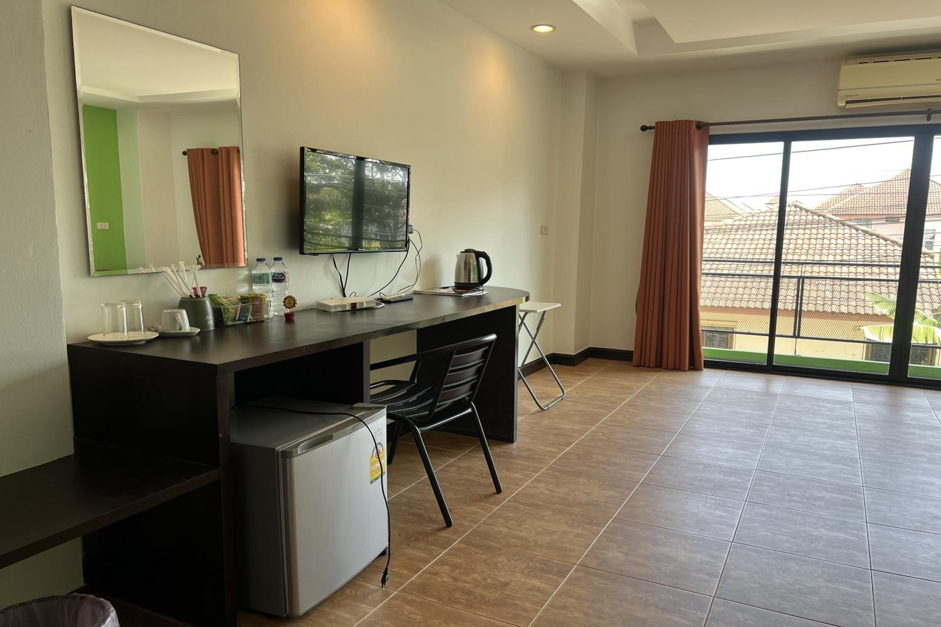 Deluxe Double Room - Photo 7