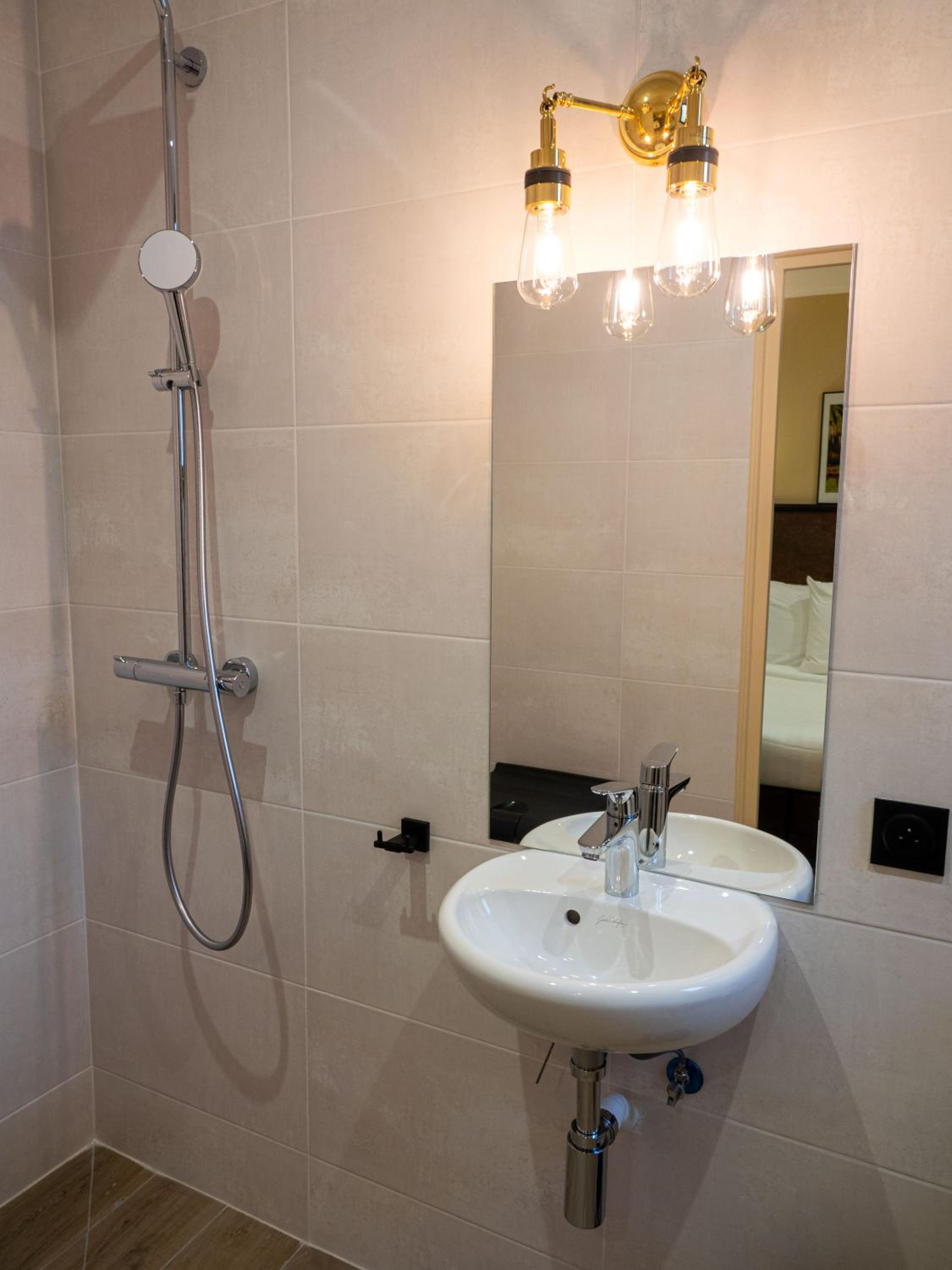 Double Accessibility photo 3