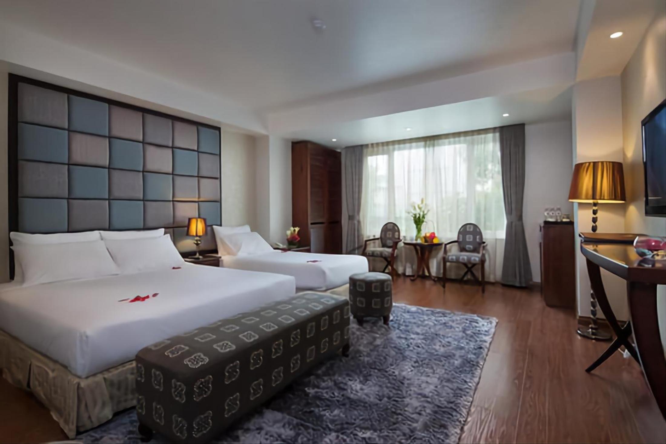Executive Suite