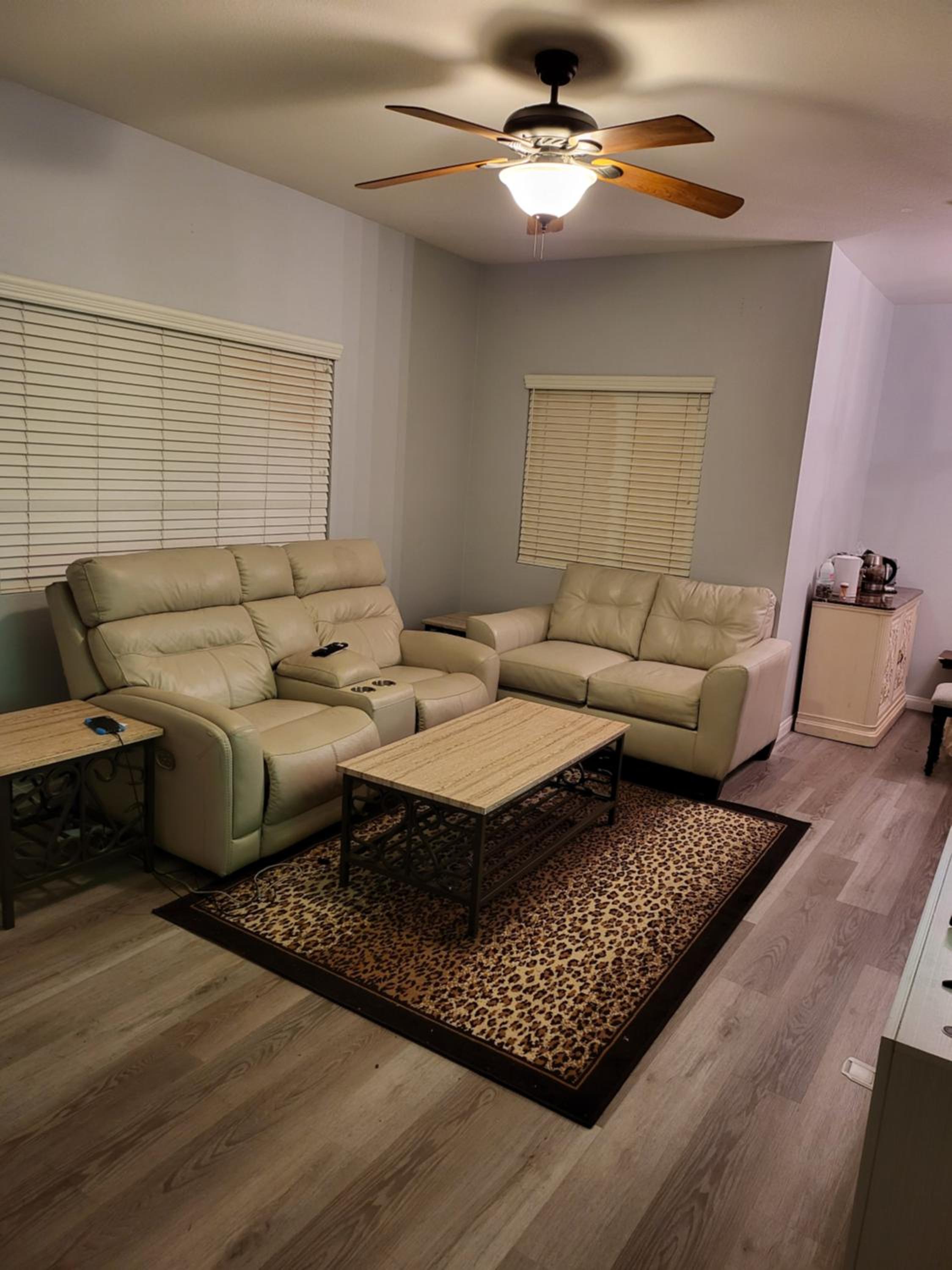 Apartment photo 1