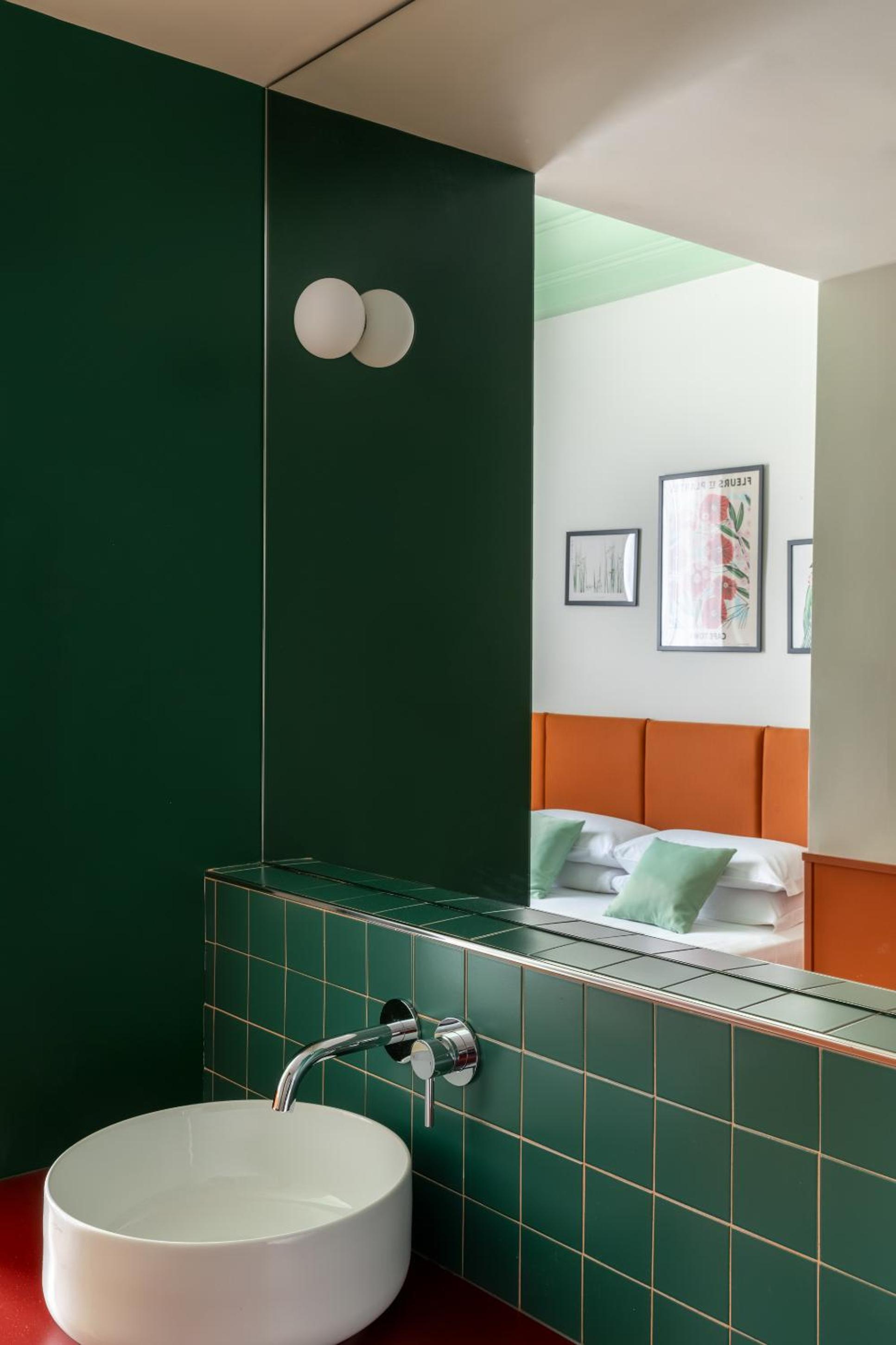 Comfort Double or Twin Room thumbnail 5