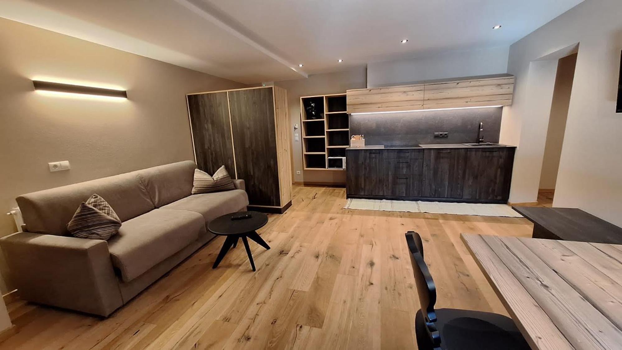 Apartment with Balcony