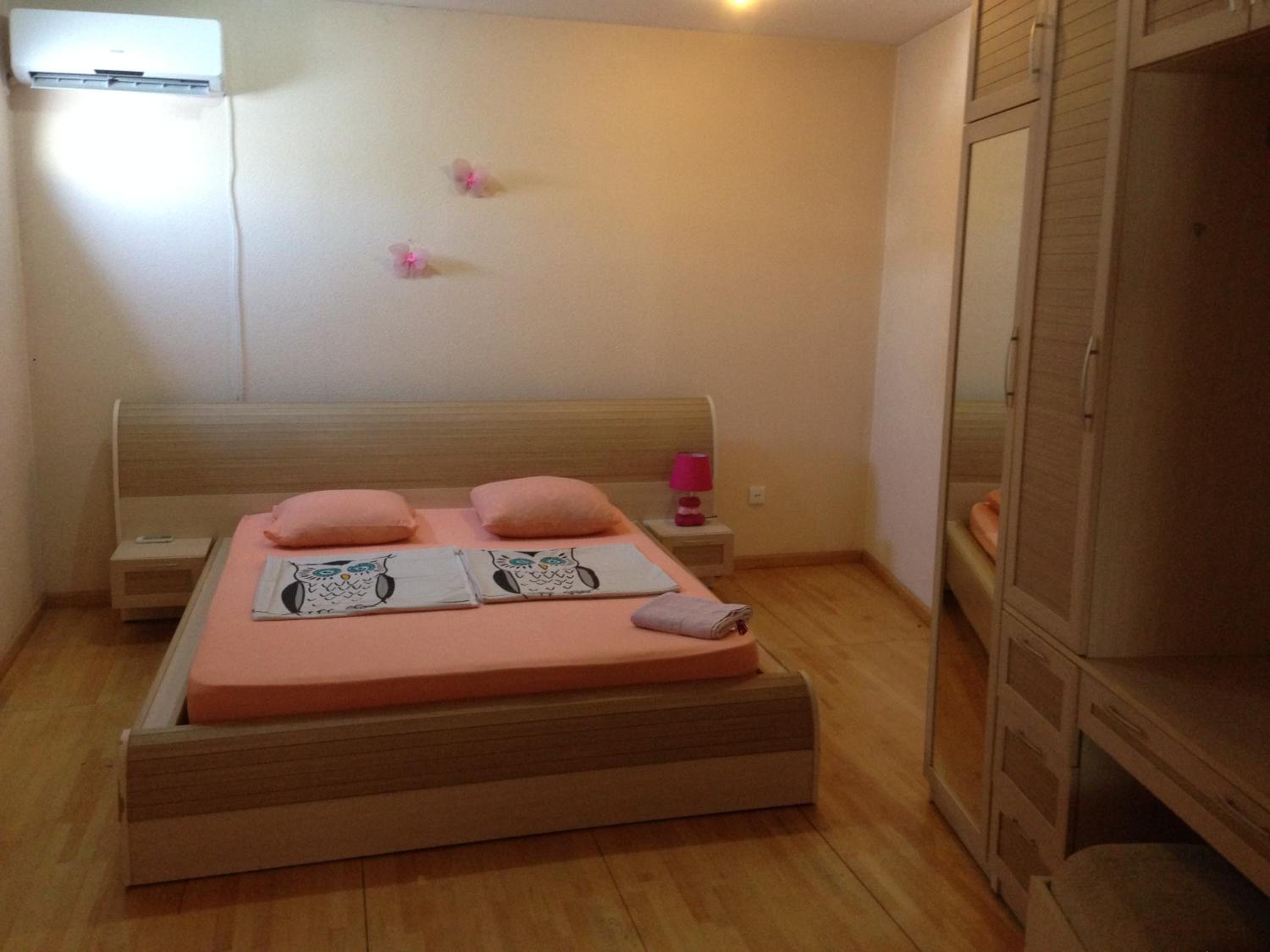 Twin Room with Extra Bed - Photo 5