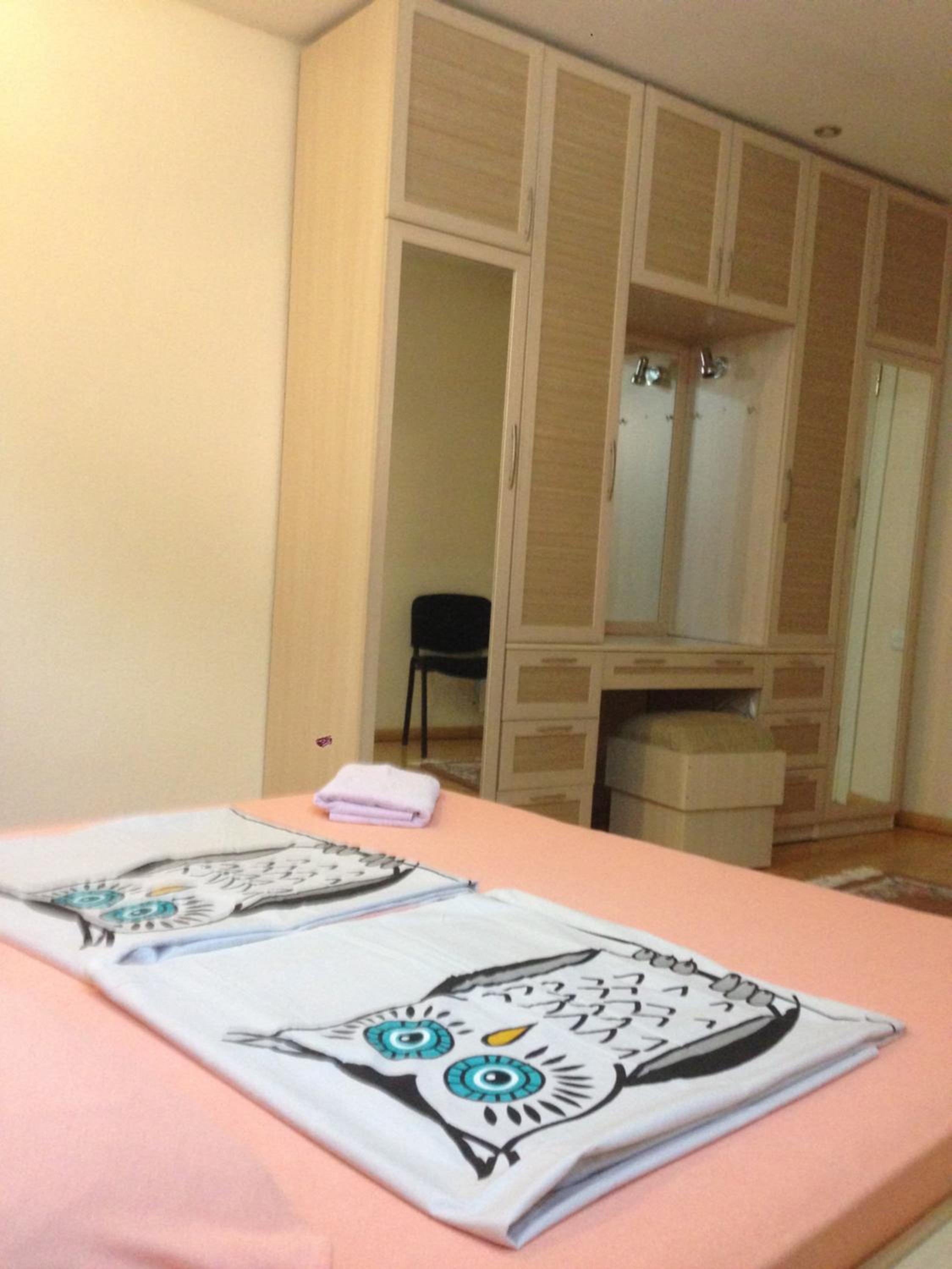 Twin Room with Extra Bed - Photo 1