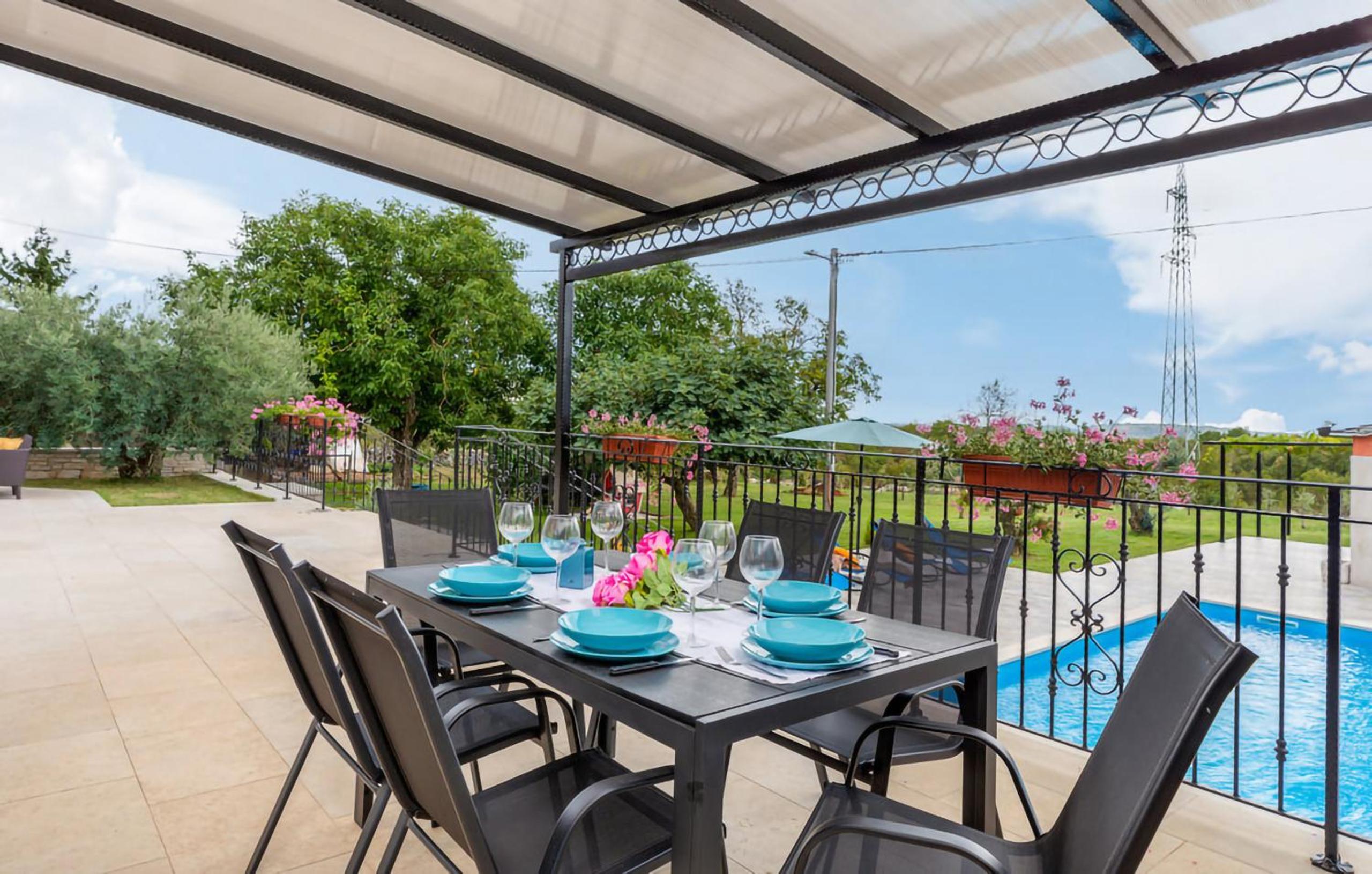 Villa with Private Pool photo 3