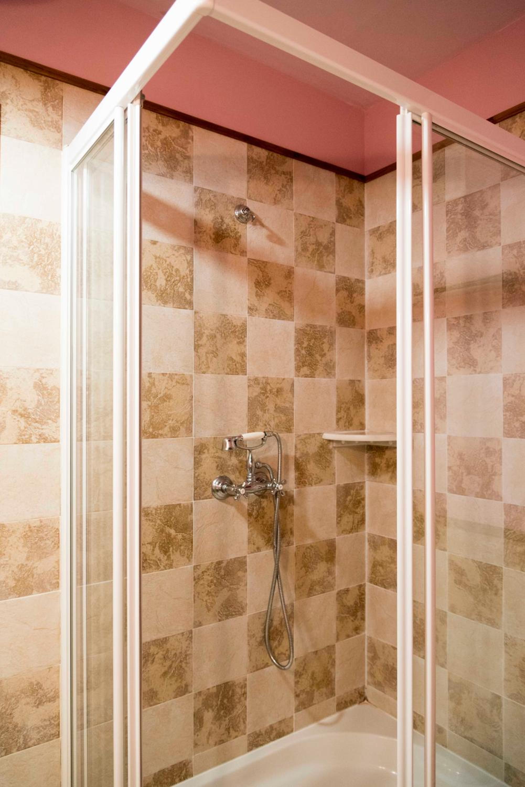Deluxe Double or Twin Room photo 2